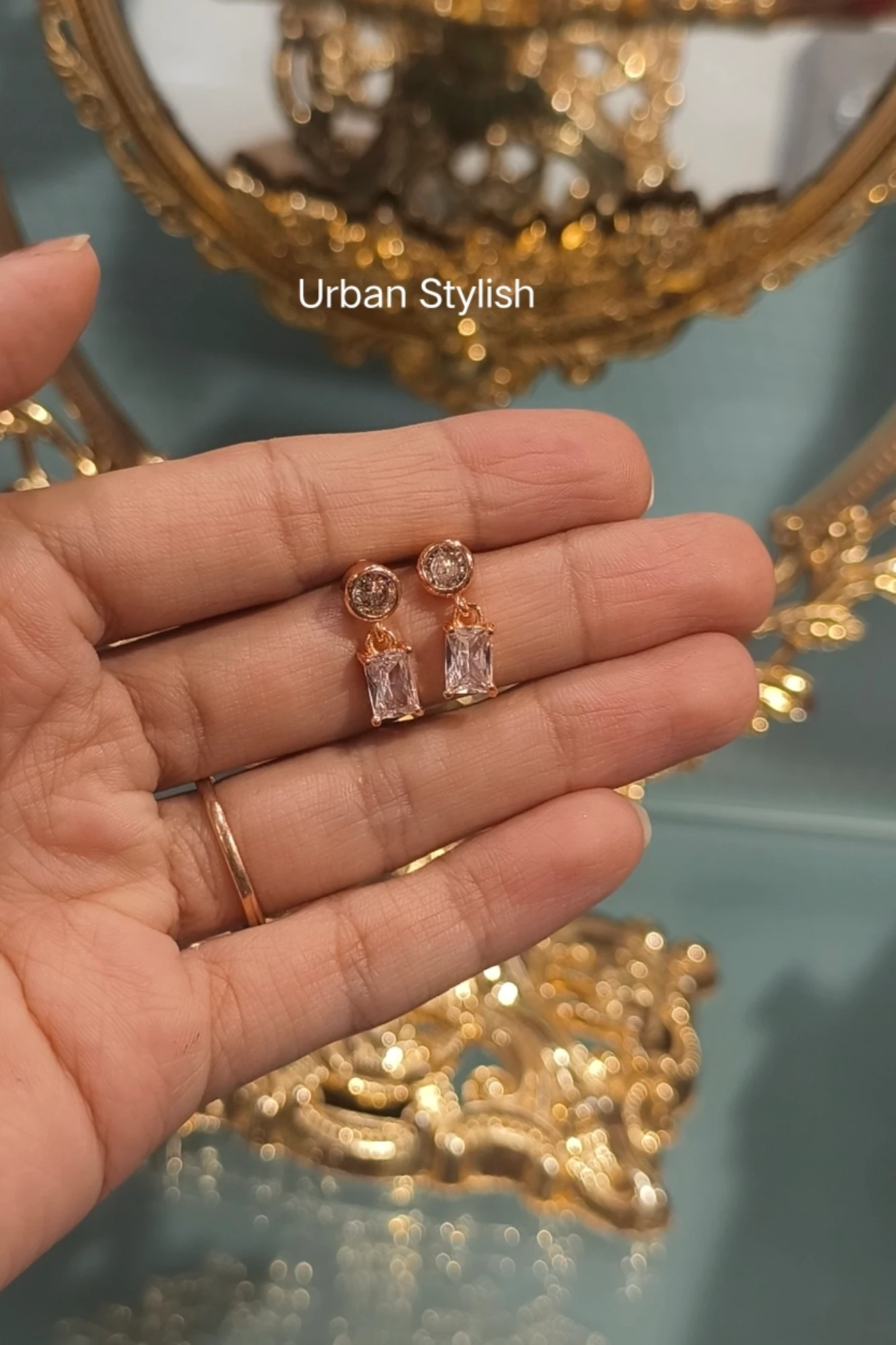 RECTANGLE DROP STUDS (A6)