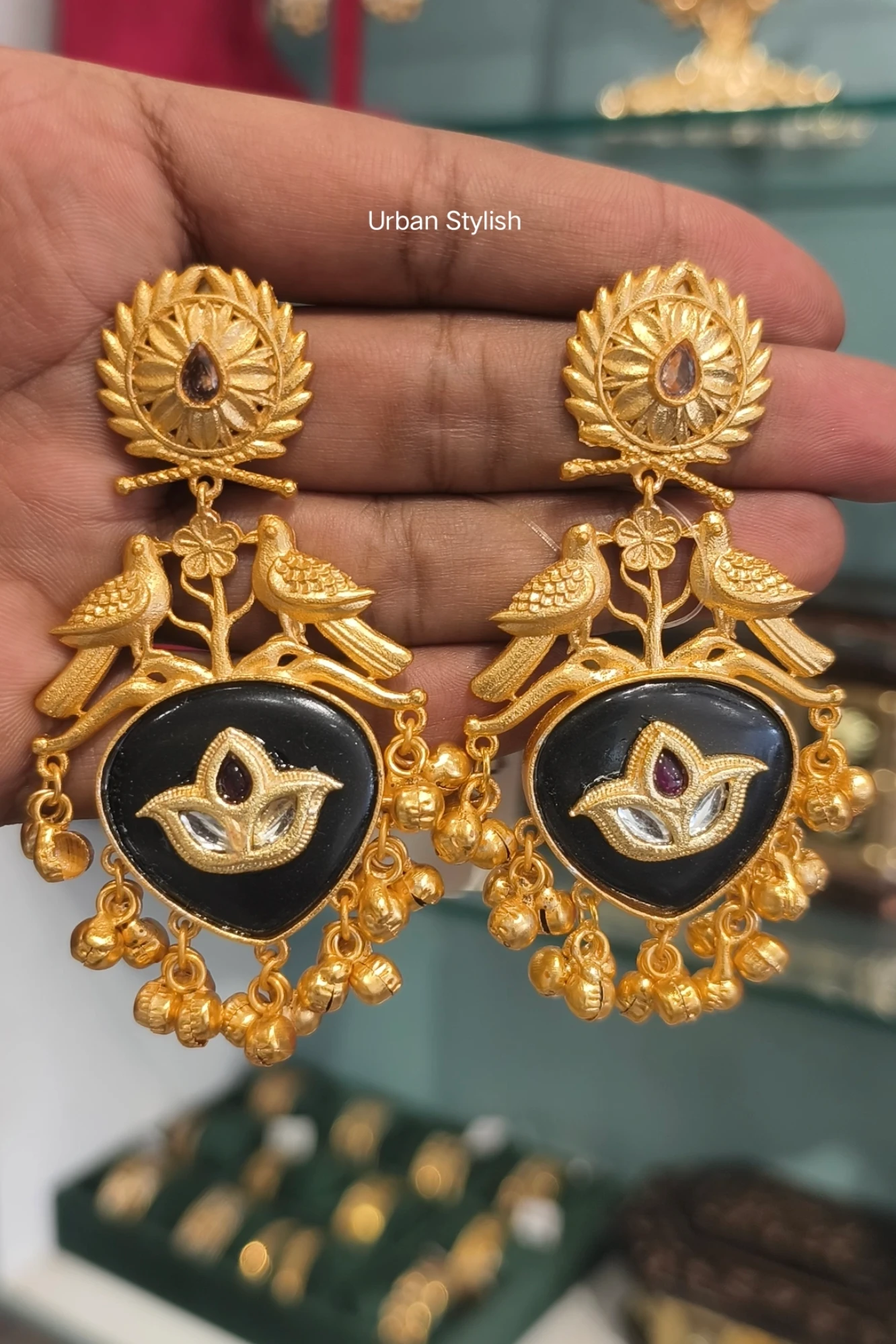 AIZA KASHMIRI EARRINGS