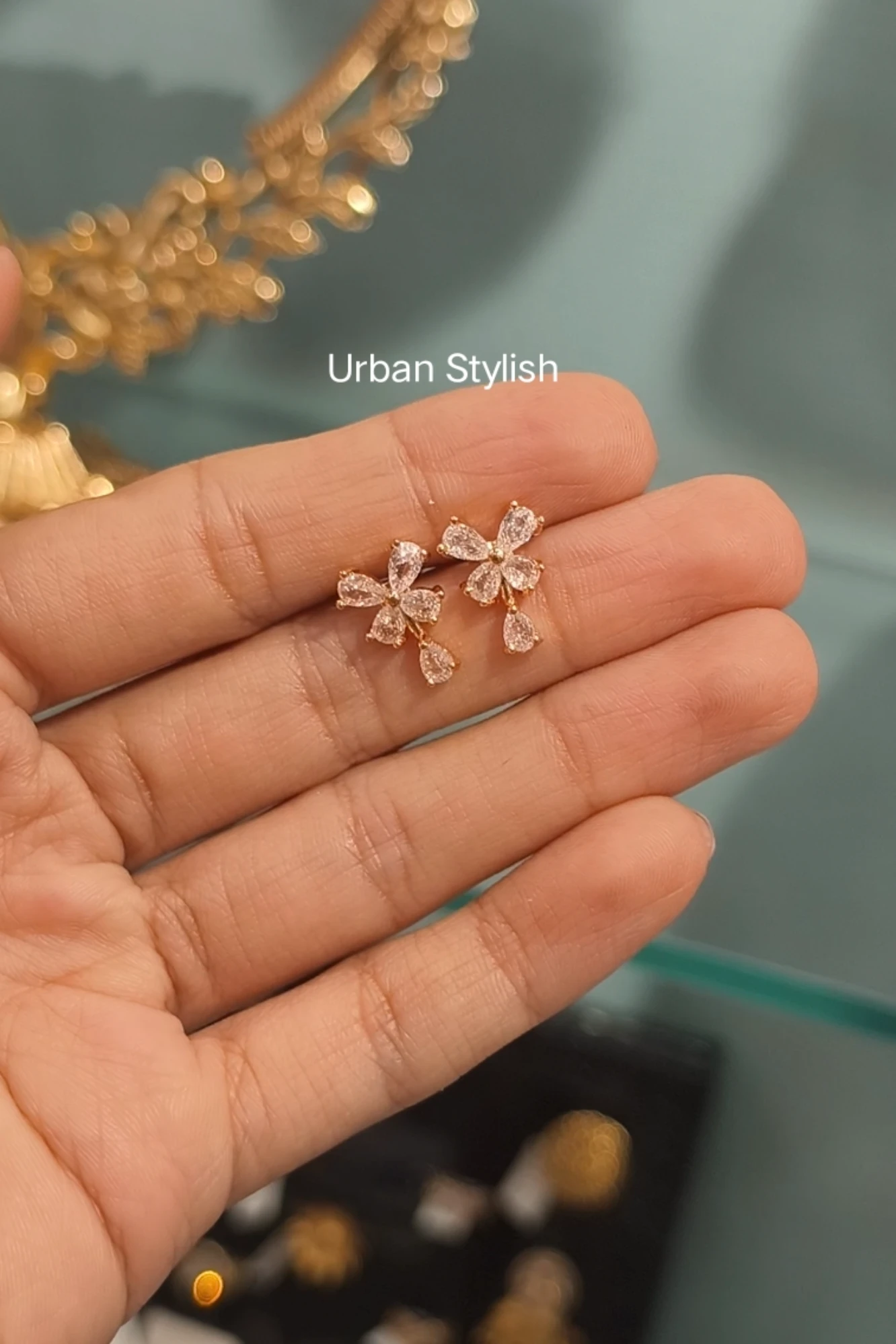 BUTTERFLY AD STUDS