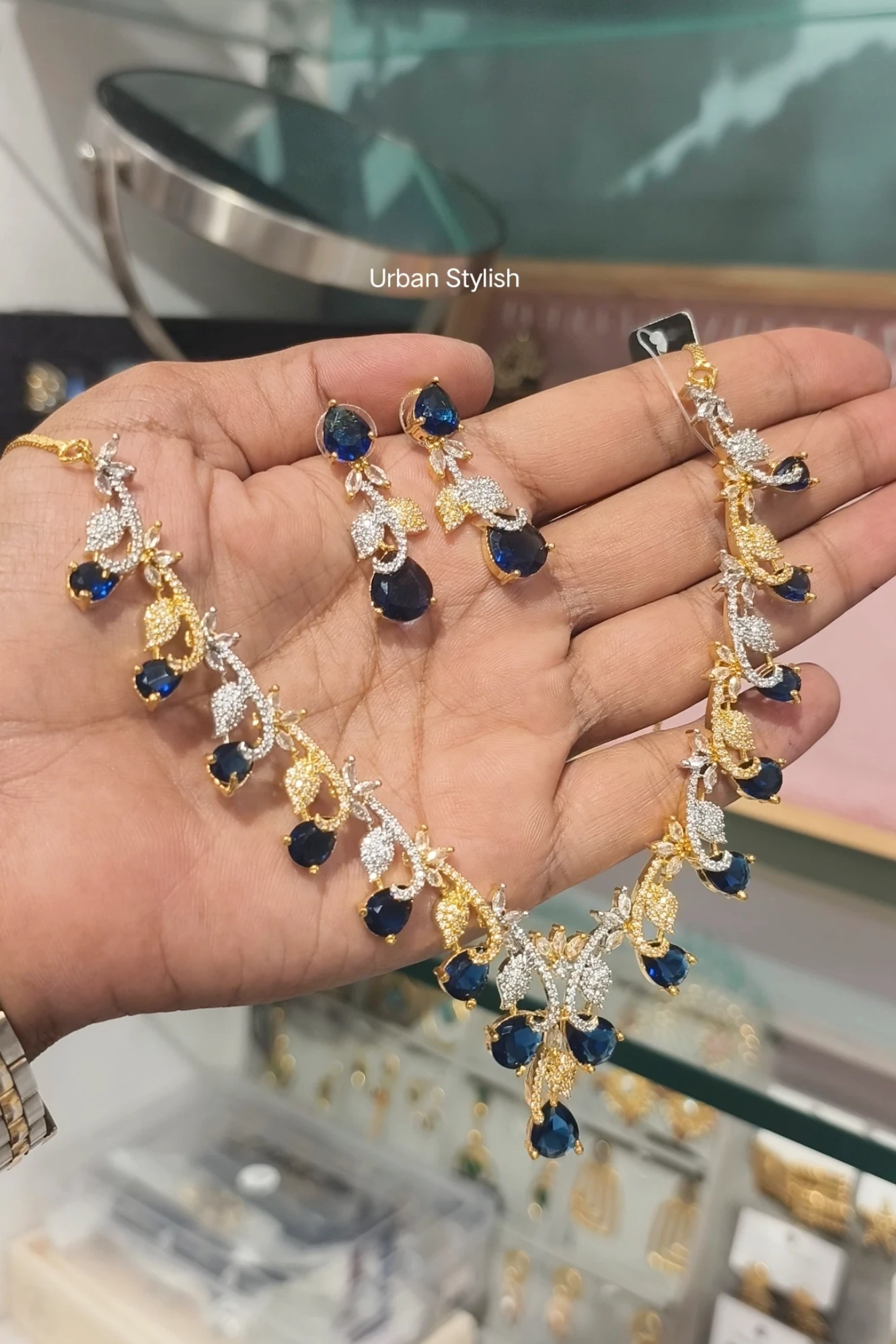 AFREEN AD NECKLACE WITH EARRINGS (2A)