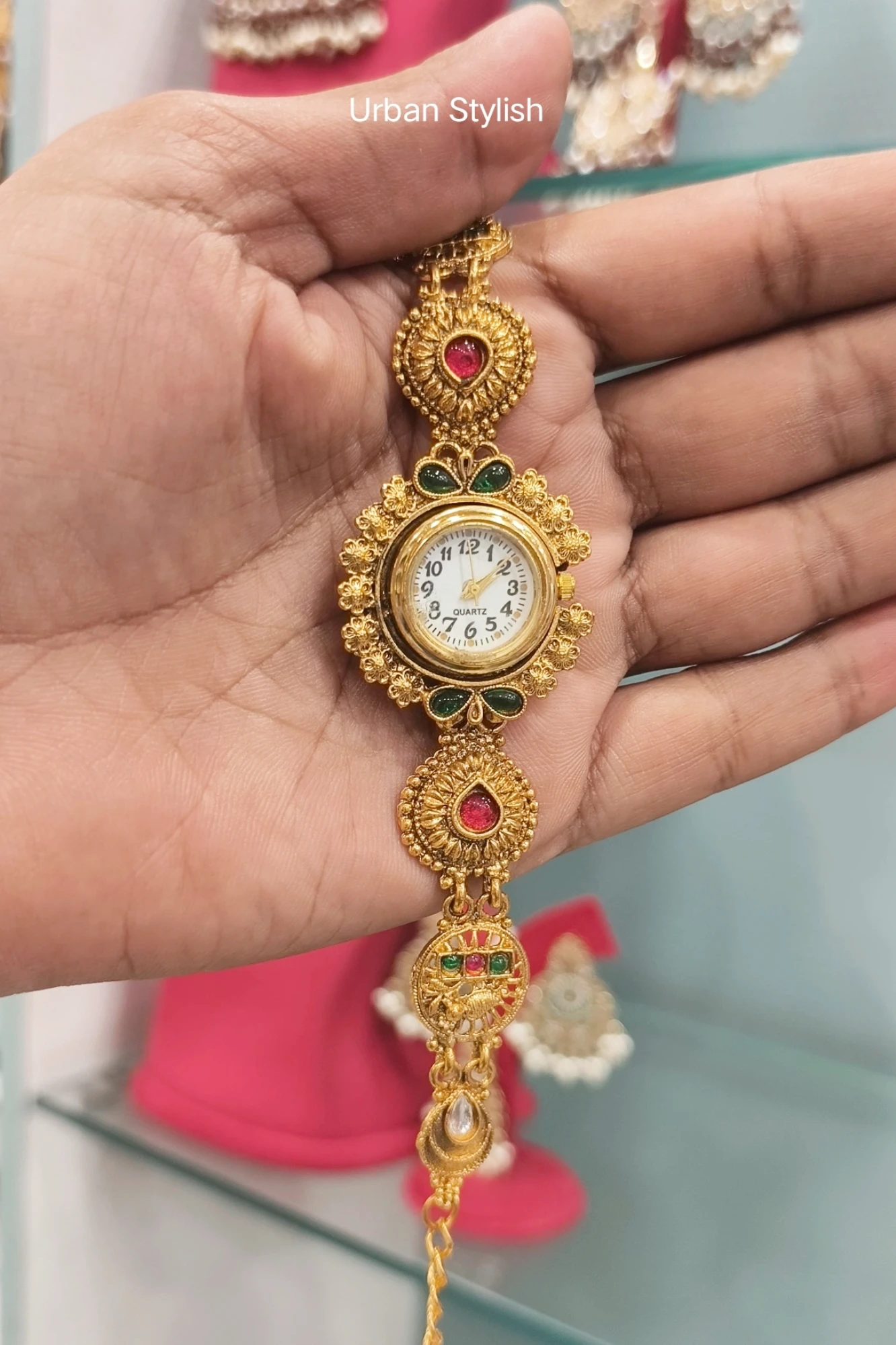 AMANAT BUDGET FRIENDLY HERITAGE WATCHE (A1)