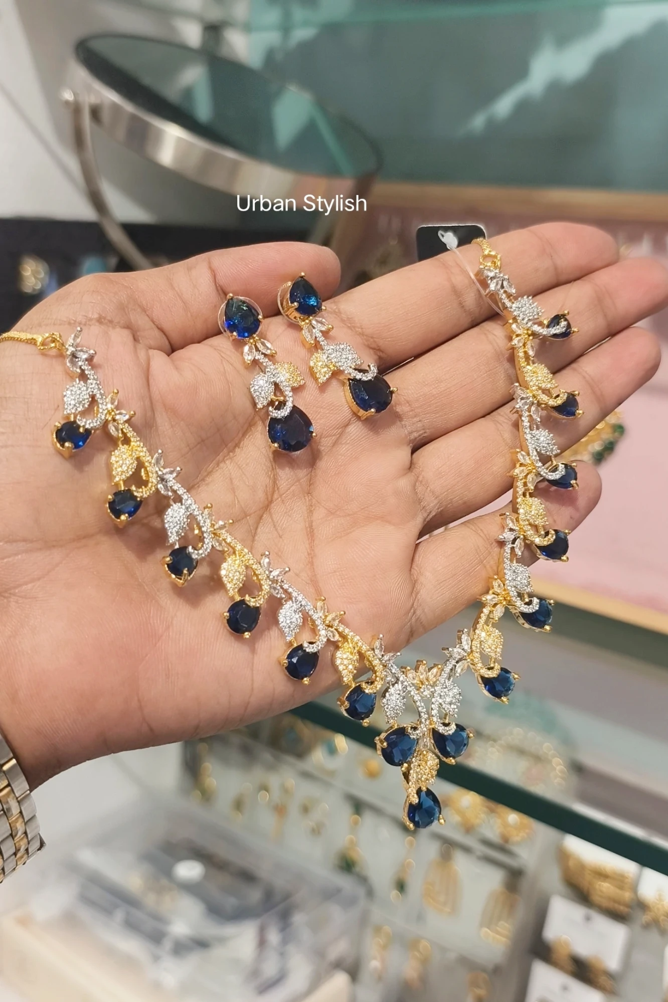 AFREEN AD NECKLACE WITH EARRINGS (2A)