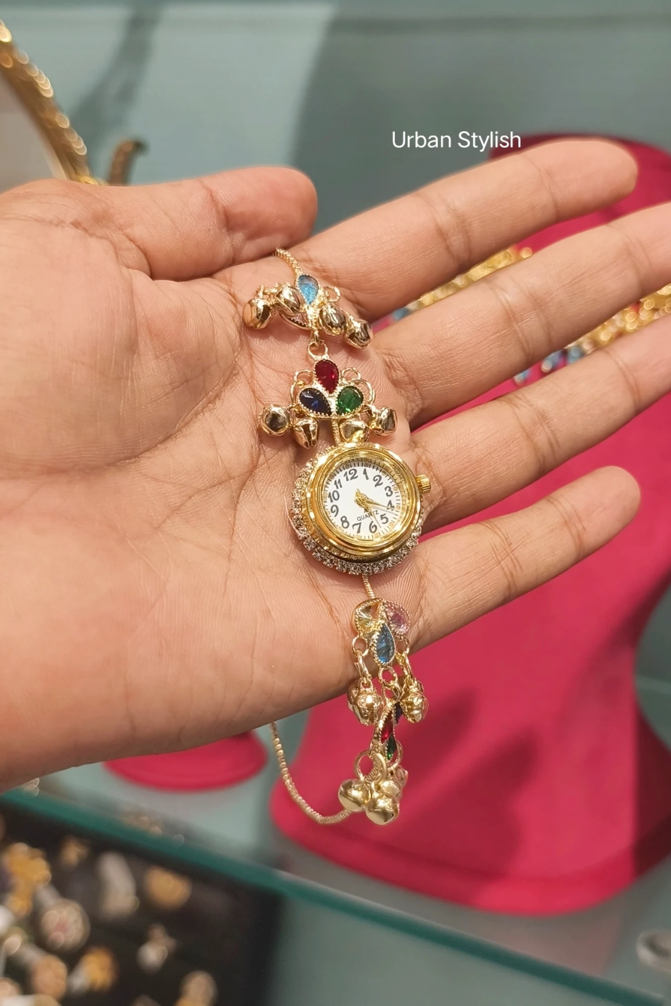 SPARKLE FLOWER QUEEN FANCY WATCH (16A)