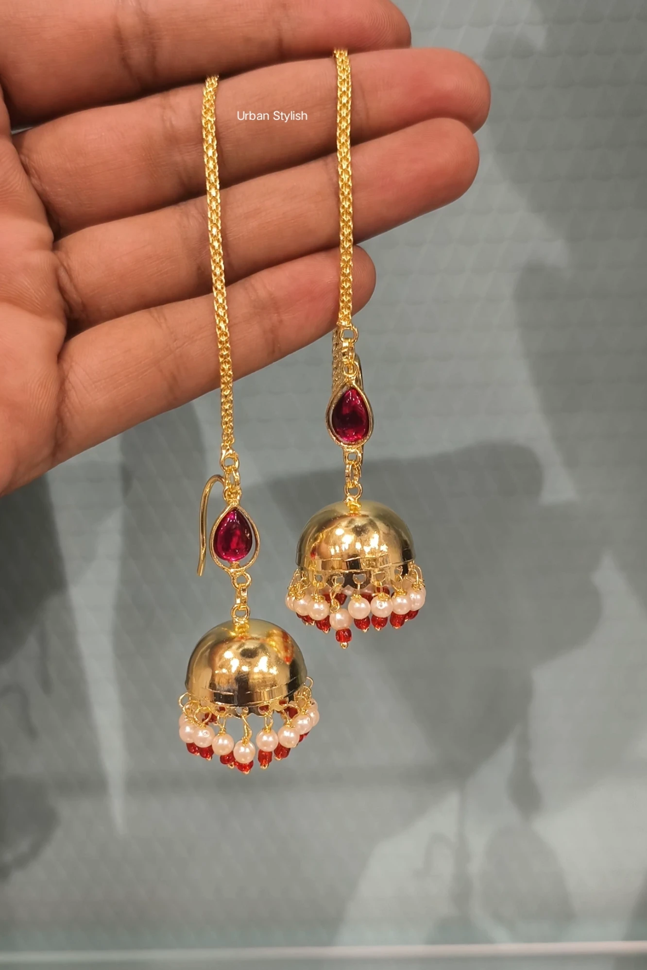 GOLDEN LOOK MEDIUM JHUMKI