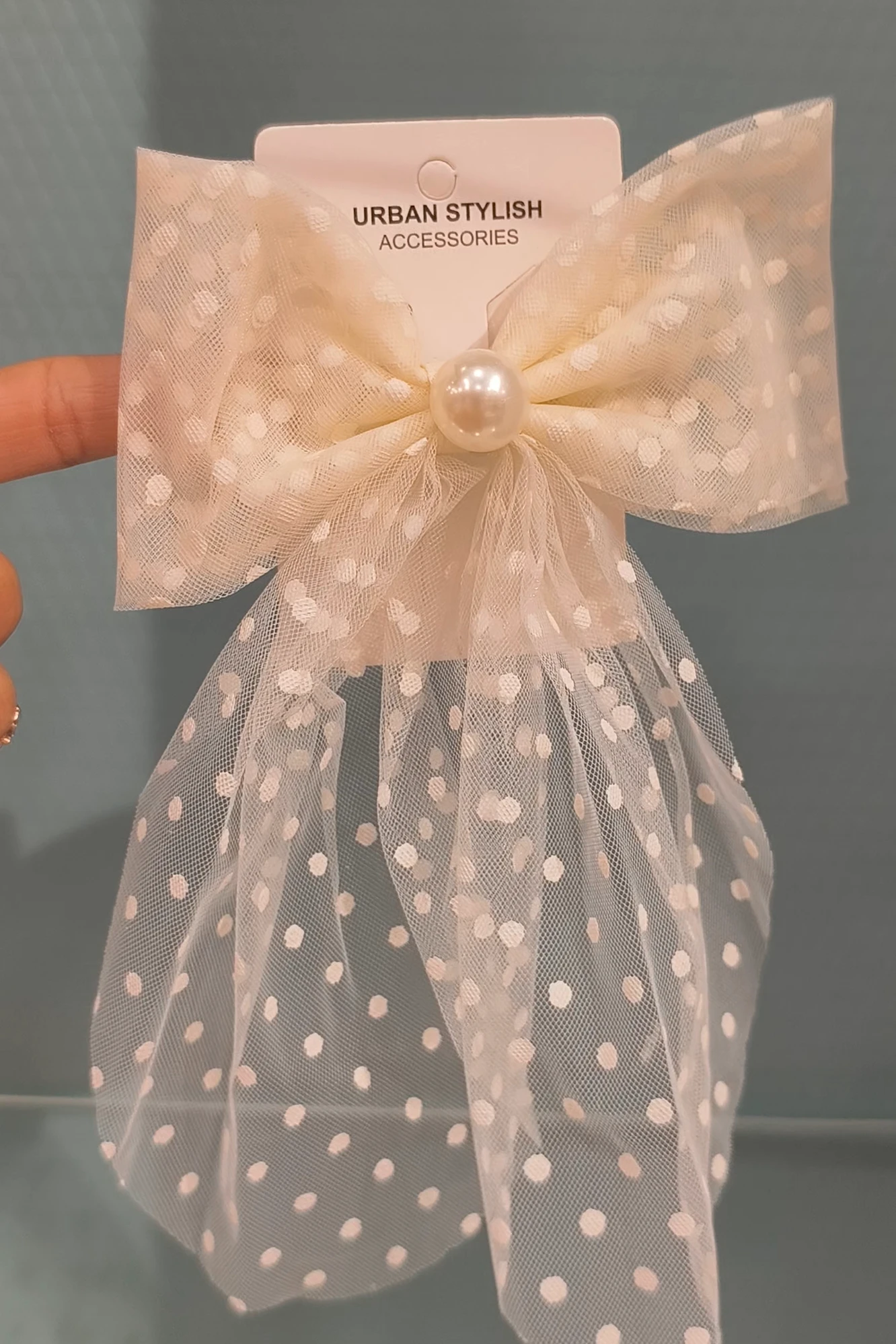 NAJMA CREAM HAIR BOW