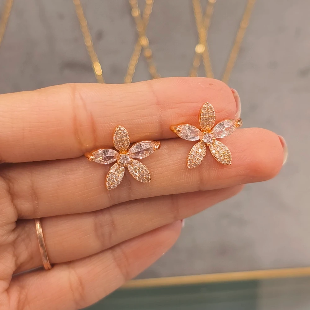 AD FLOWER STUDS