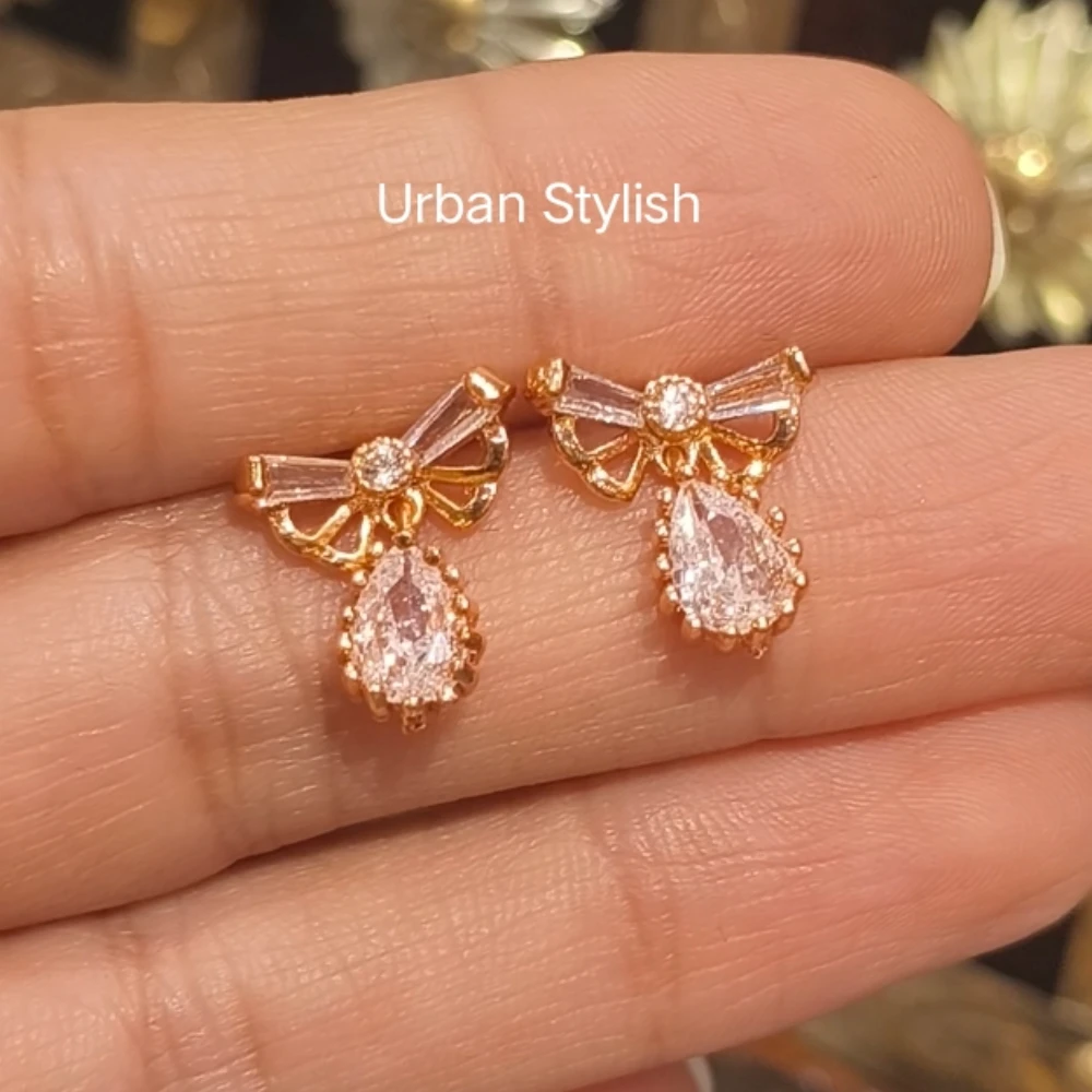 FATIMAH AMERICAN DIAMOND STUDS