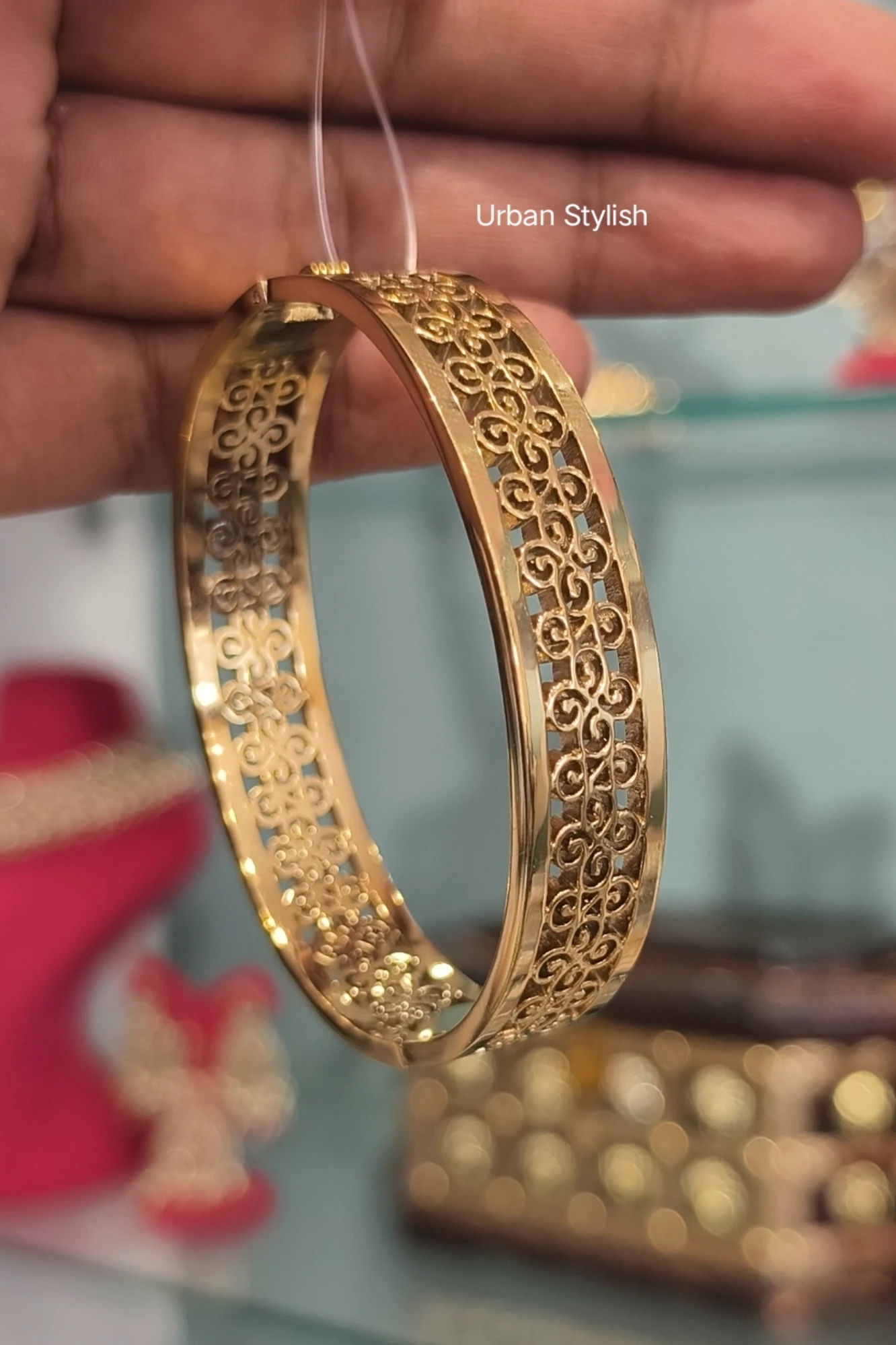 MARIYAM STAINLESS STEEL ADJUSTABLE BRACELET