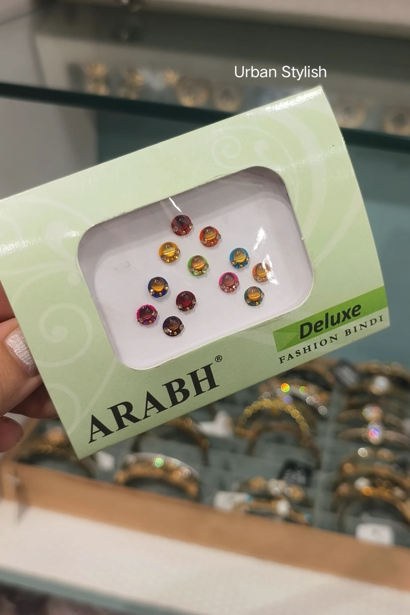 AYSHA RICHIE RICH FANCY BINDI