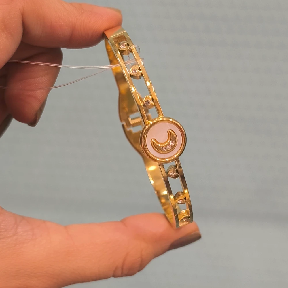 GOLDEN MOON BRACELET