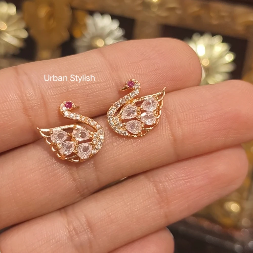 MIRA SWAN AMERICAN DIAMOND STUDS