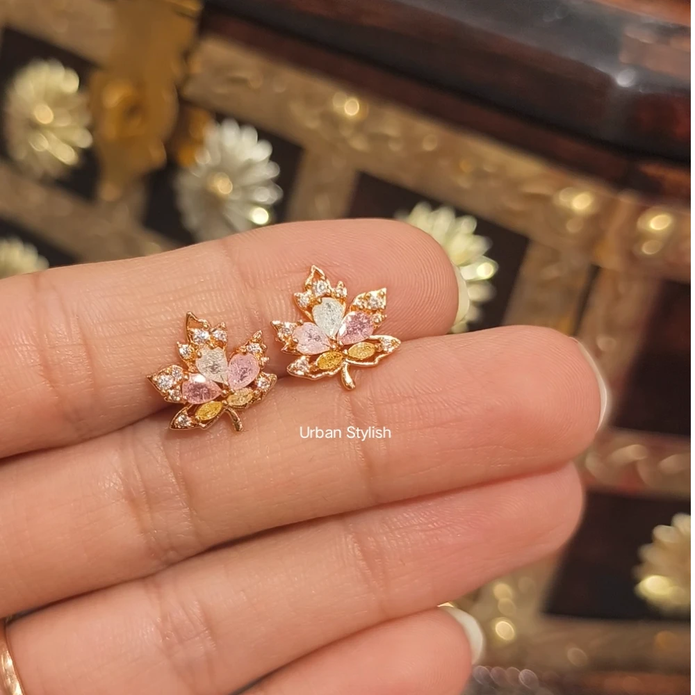 HAFSA FLOWER AMERICAN DIAMOND STUDS
