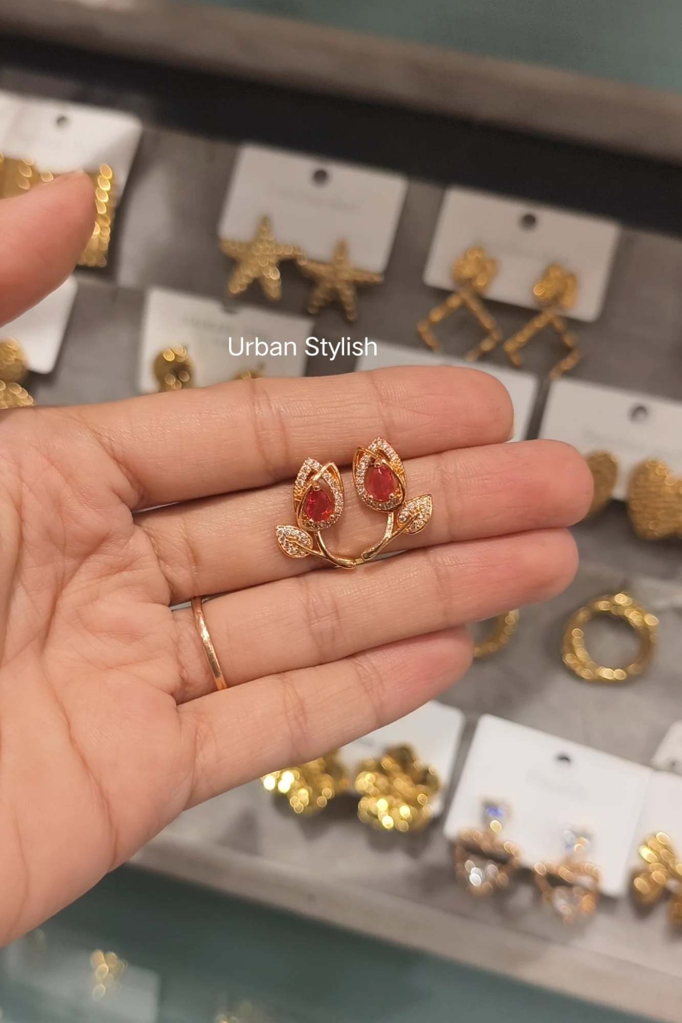 ZARMINA FANCY EARRINGS