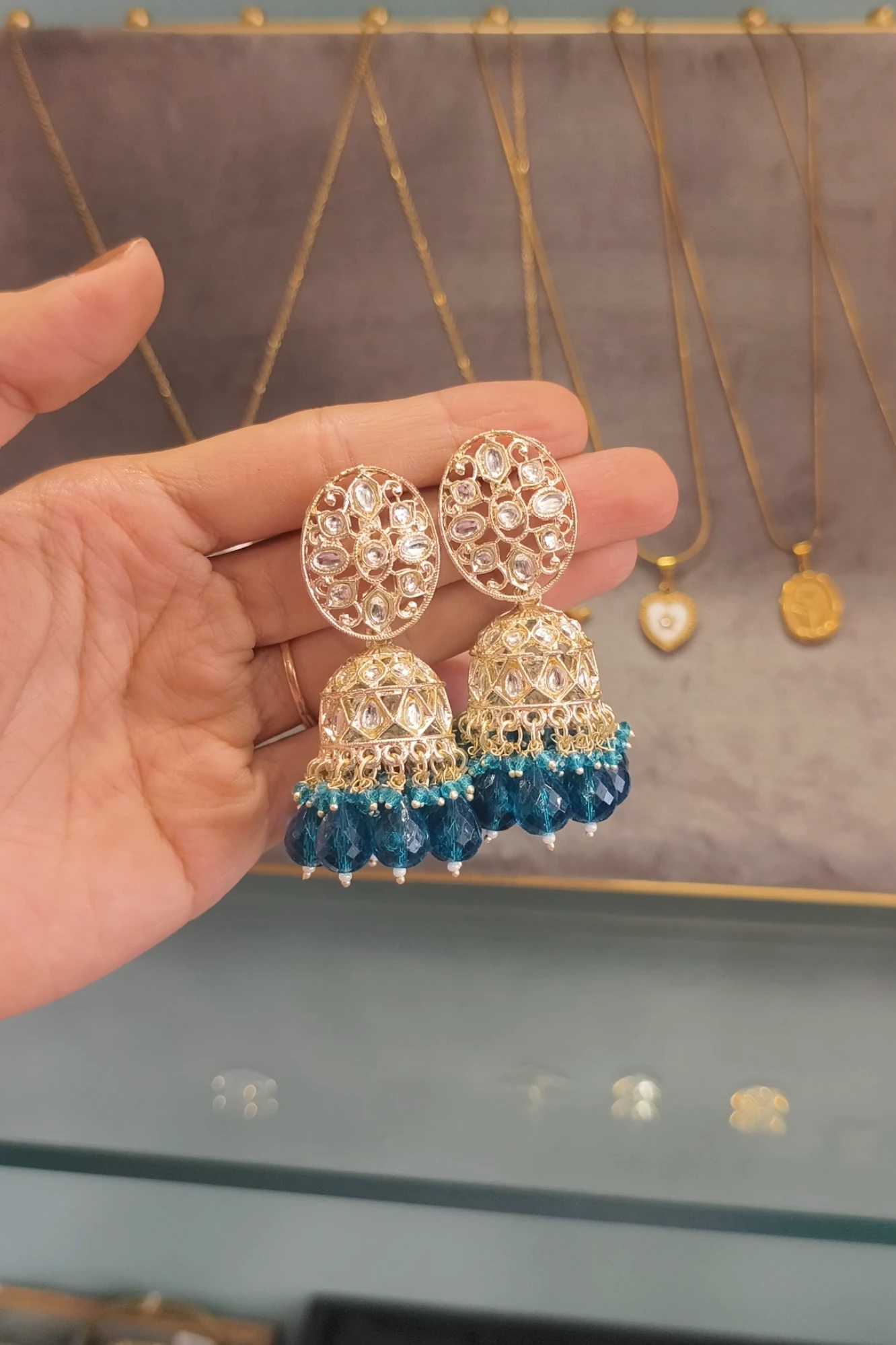 JASMEEN PECKOOK COLOUR JHUMKI (A1)
