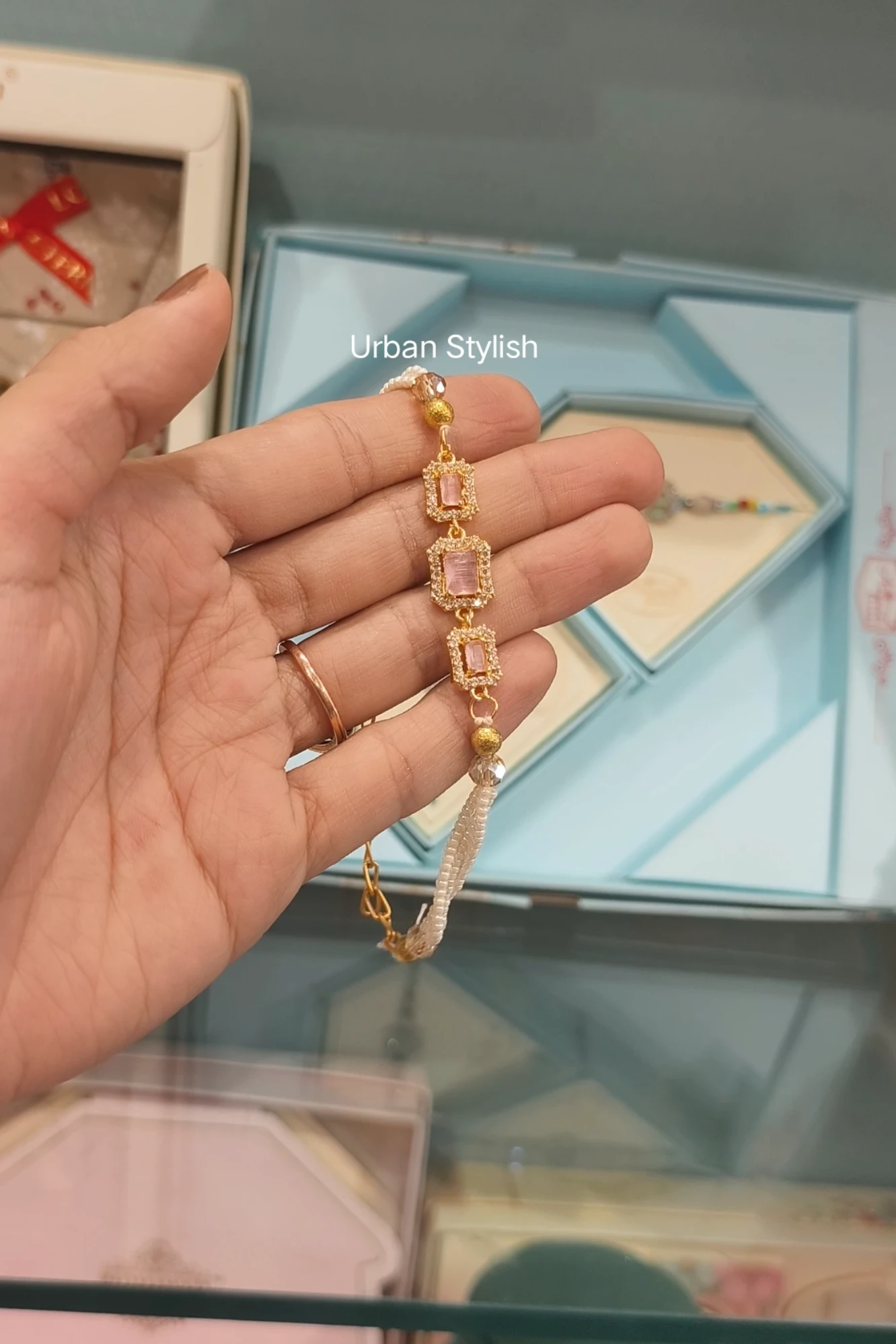 SOFIA LIGHT PINK RAKHI (7422)
