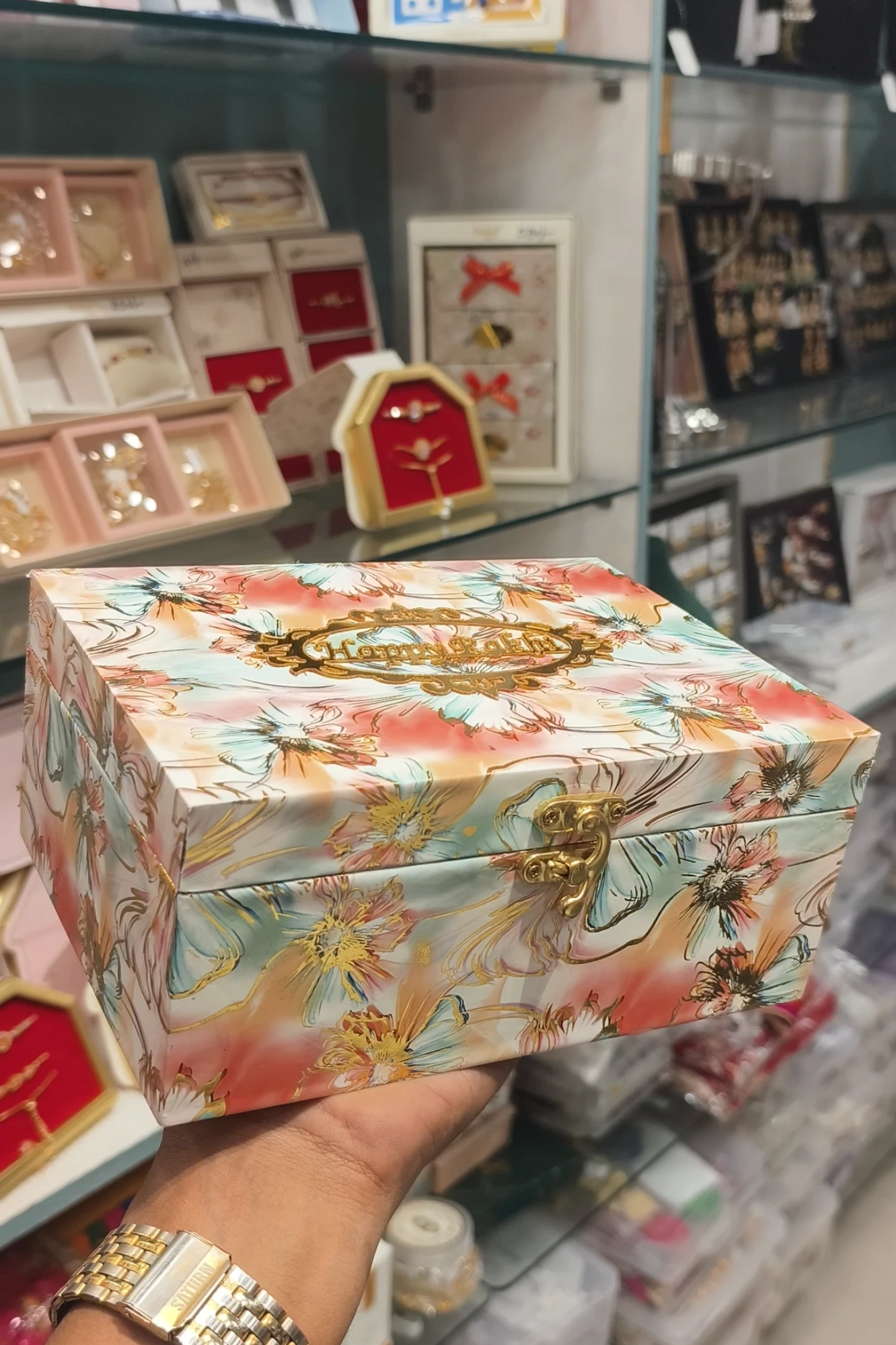 HEROIC LEGACY BOX