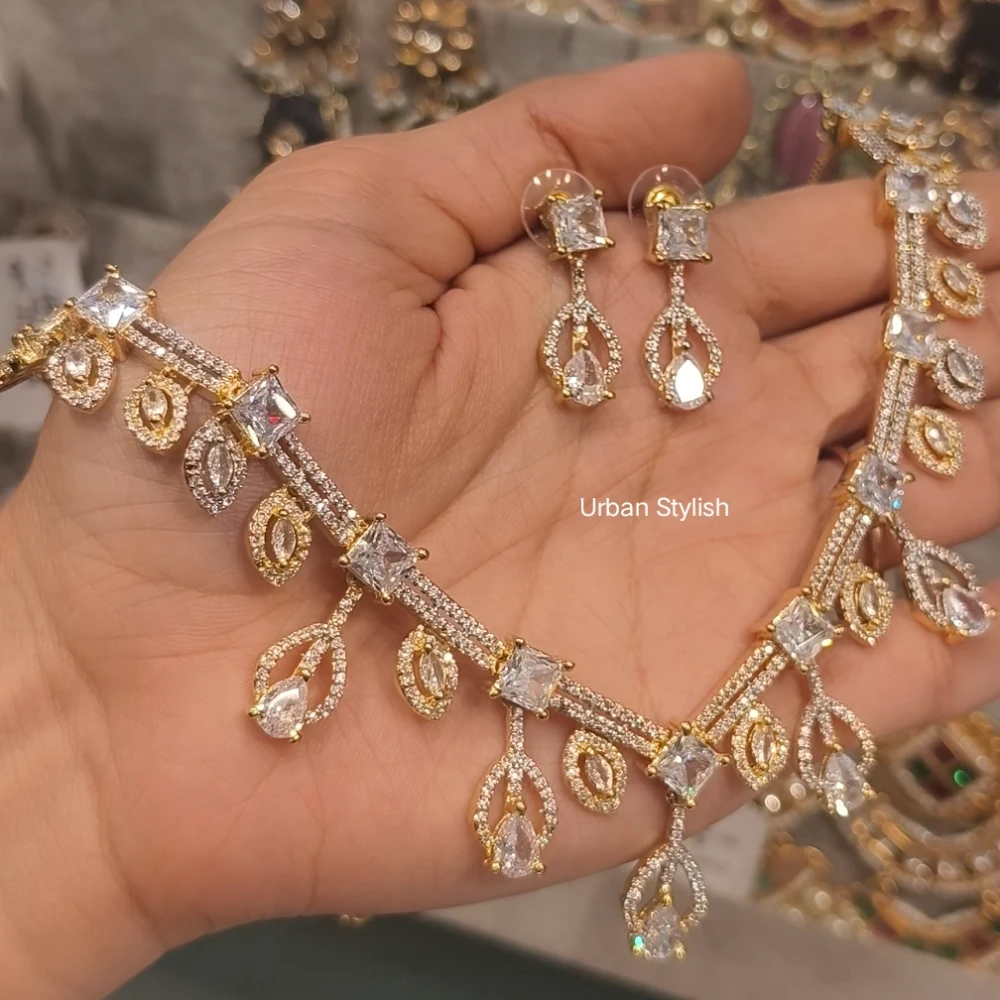 ESRA AMERICAN DIAMOND NECKLACE WITH EARRINGS