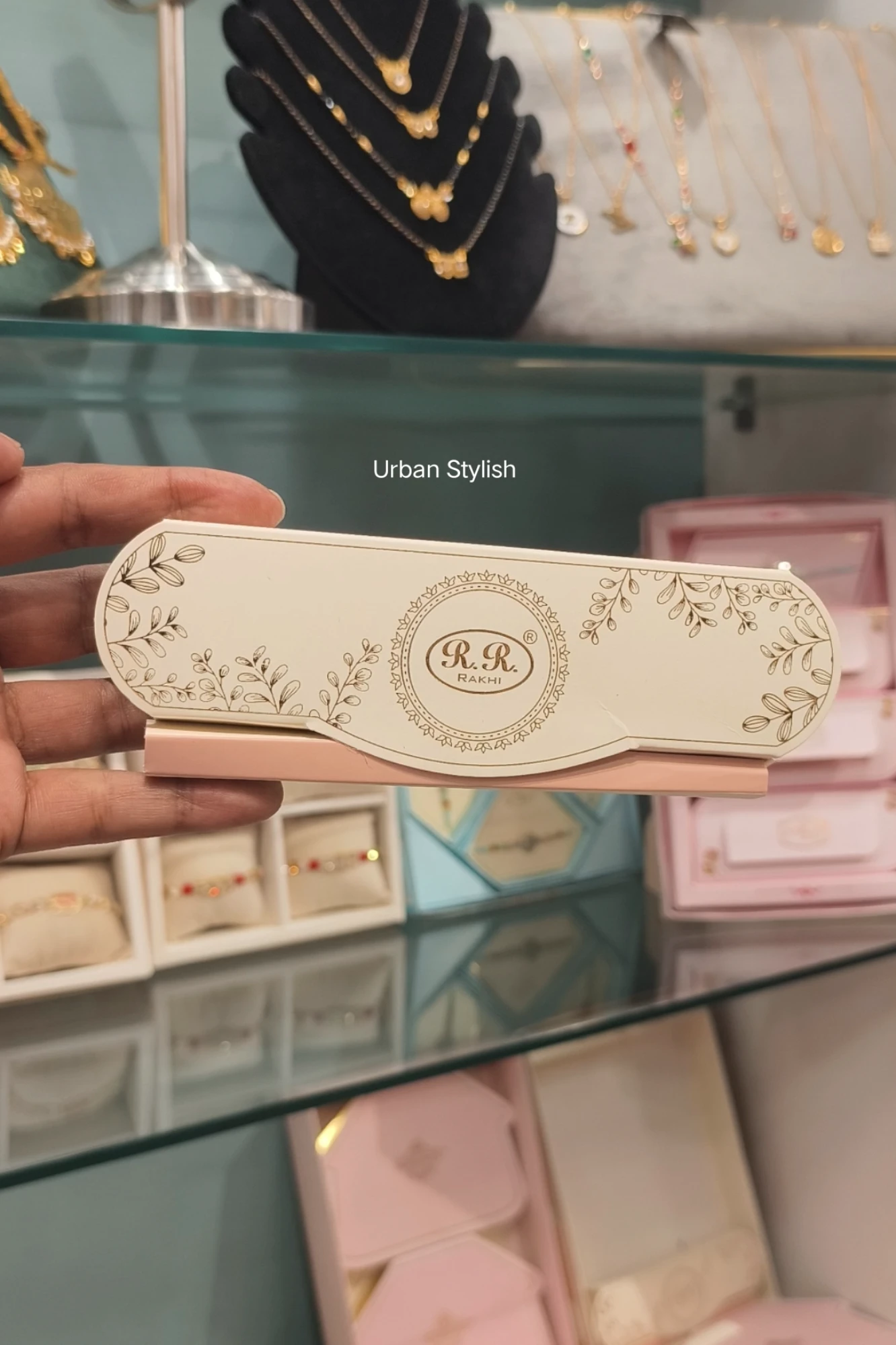 DUA KRYSTAL RAKHI