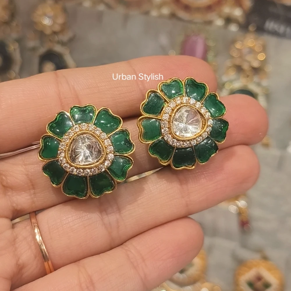 IMAN MOSSIONITE STUDS