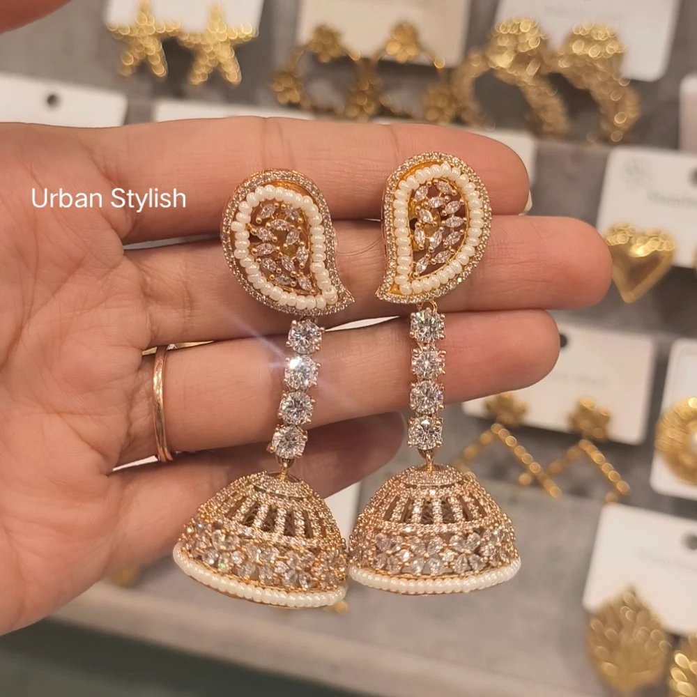 RAMZA MOISSANITE JHUMKI