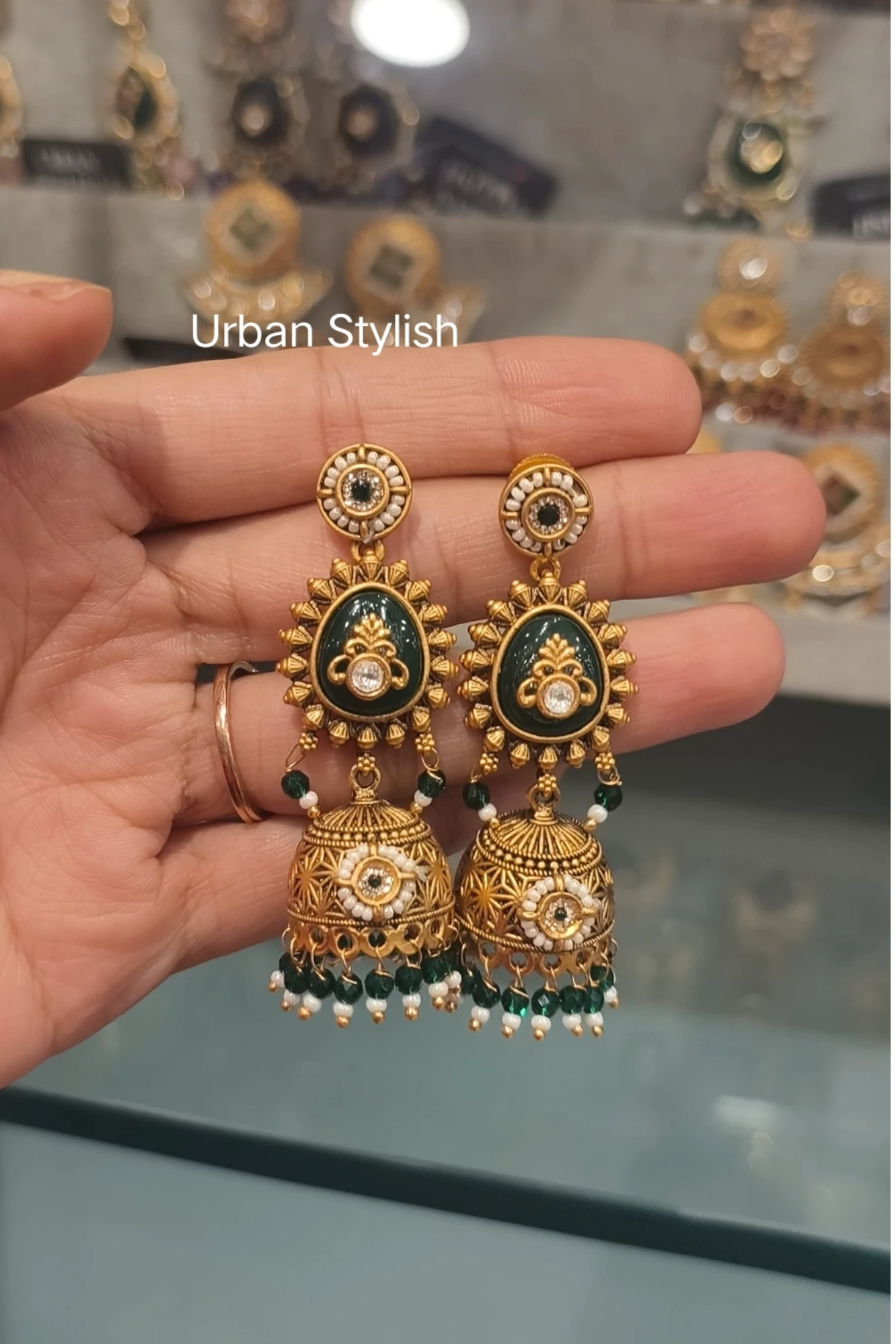 ERA ANTIQUE GOLD LOOK JHUMKI