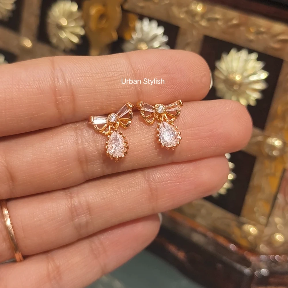 FATIMAH AMERICAN DIAMOND STUDS