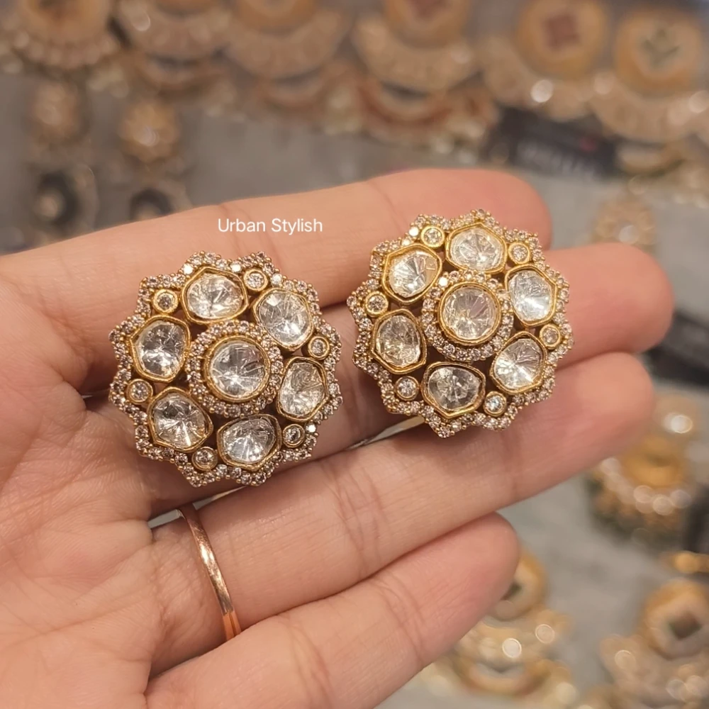 ZAHRA MOSSIONITE STUDS