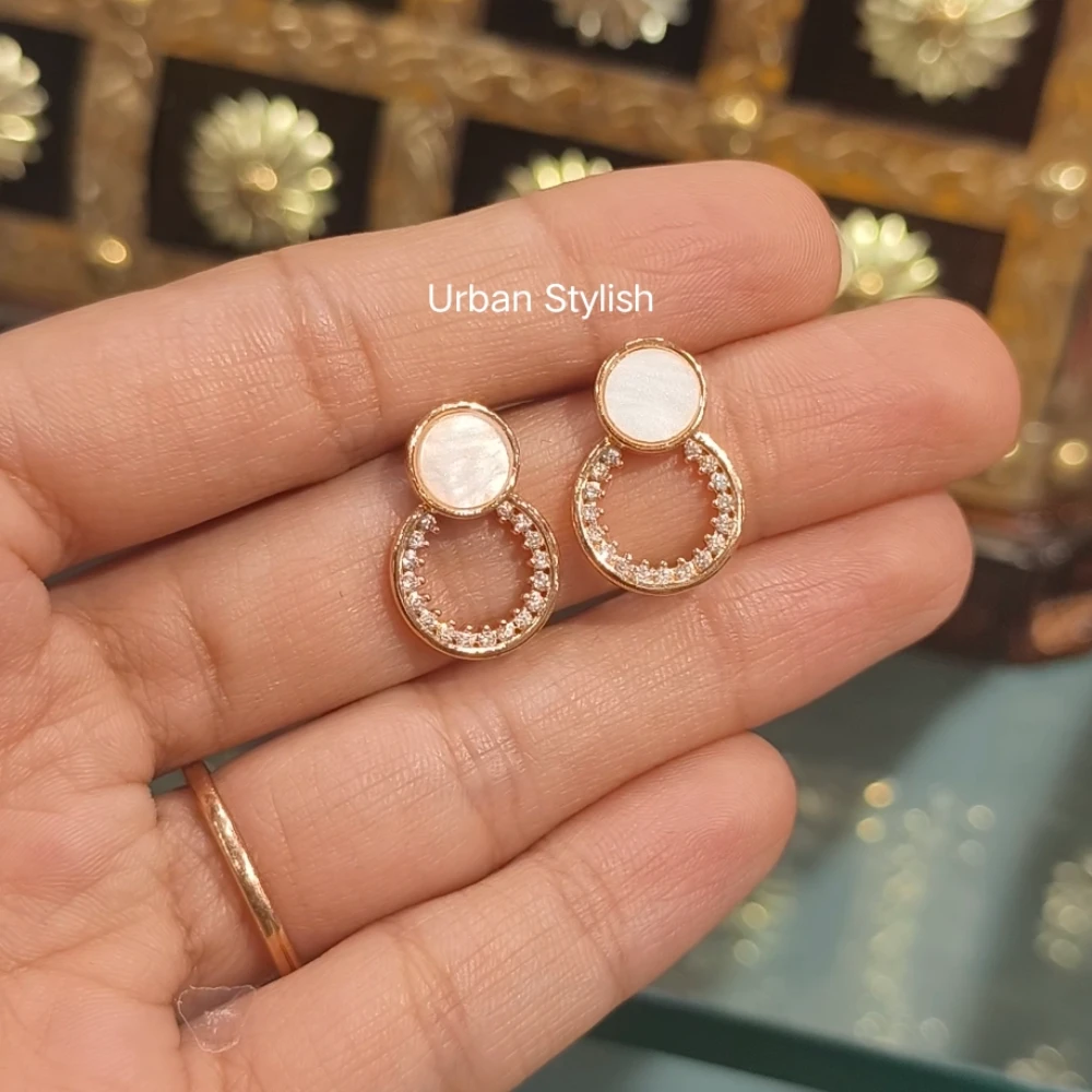 SUFA AMERICAN DIAMOND STUDS