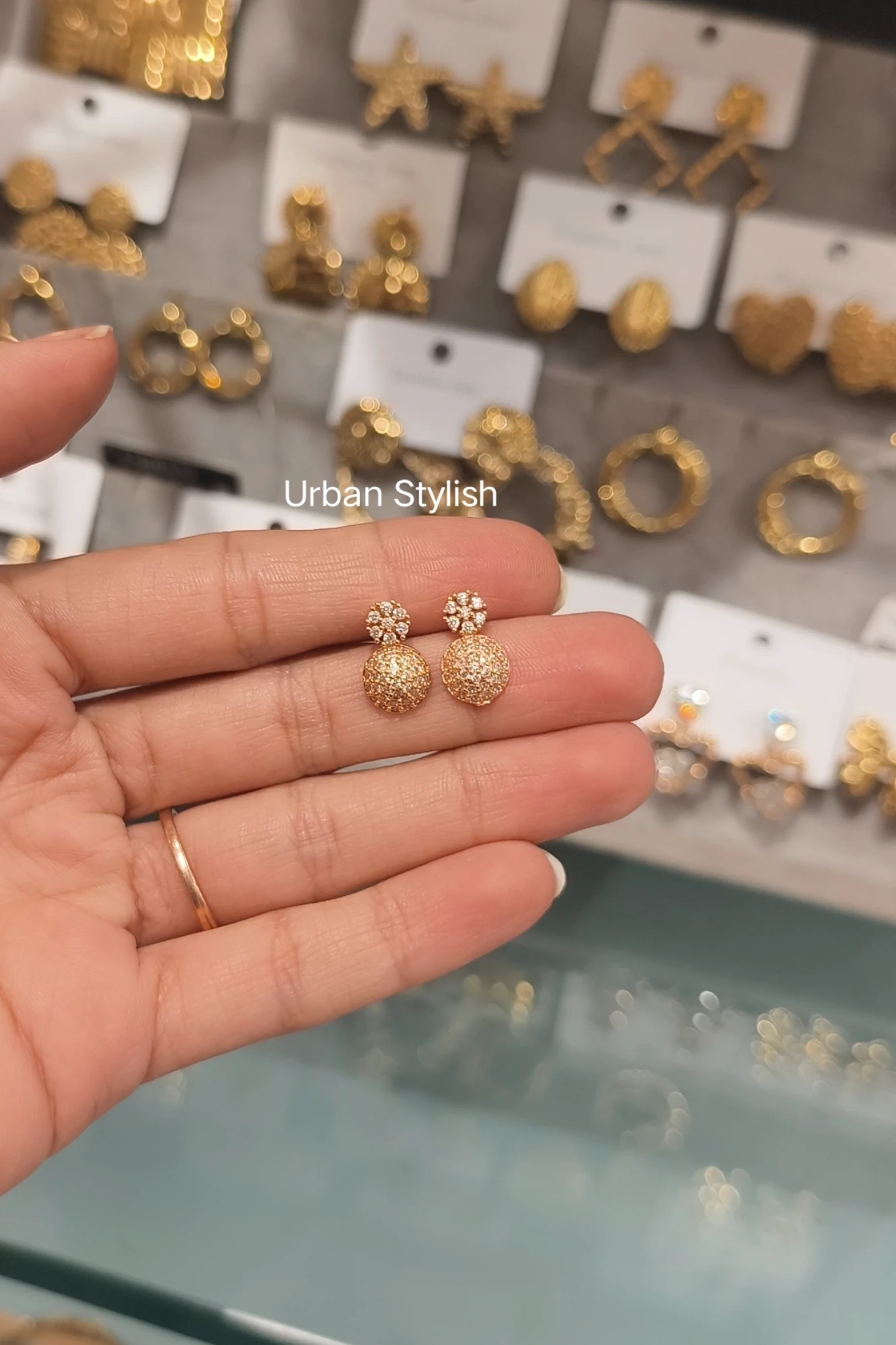 NAYLA PINK FANCY EARRINGS