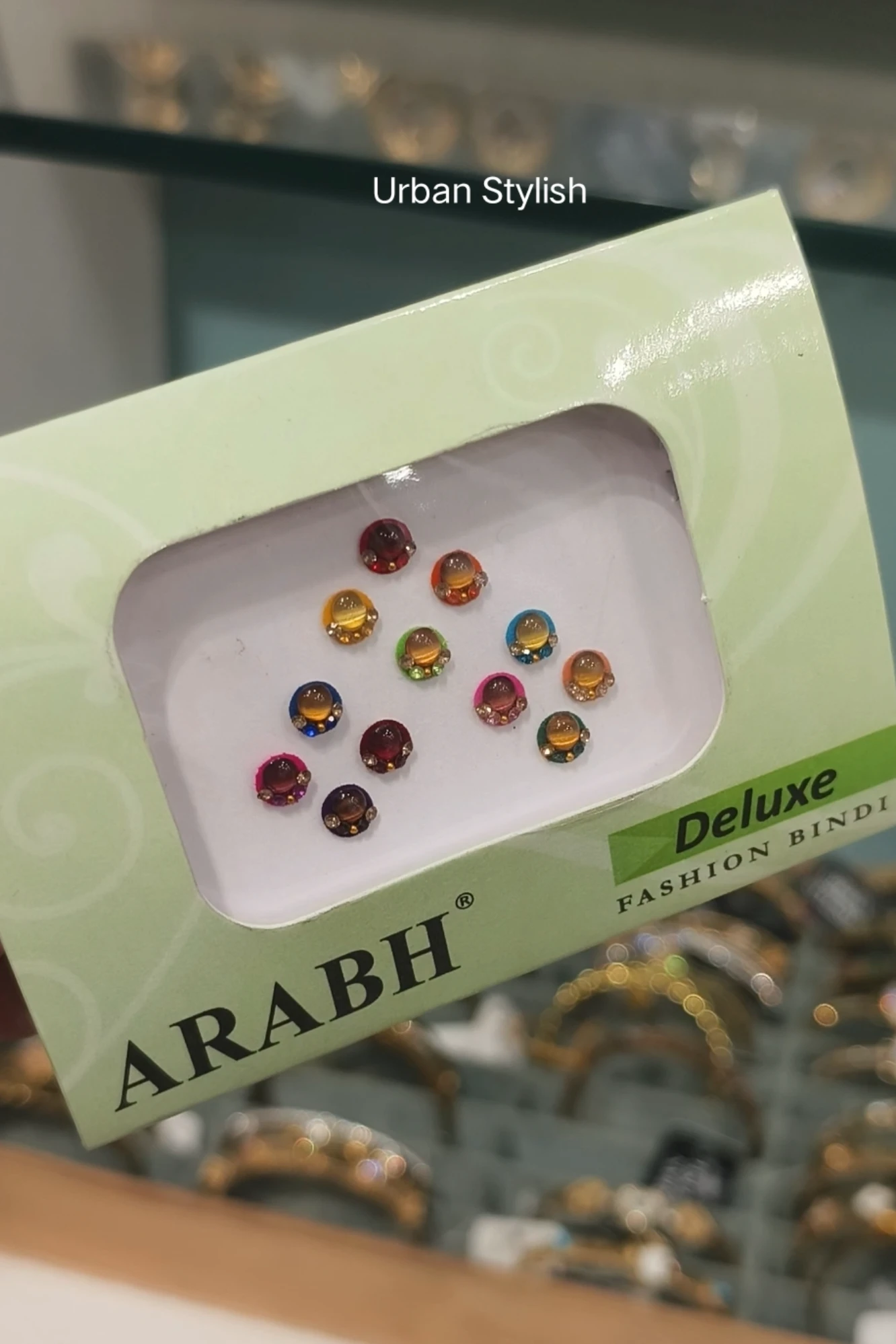 AYSHA RICHIE RICH FANCY BINDI