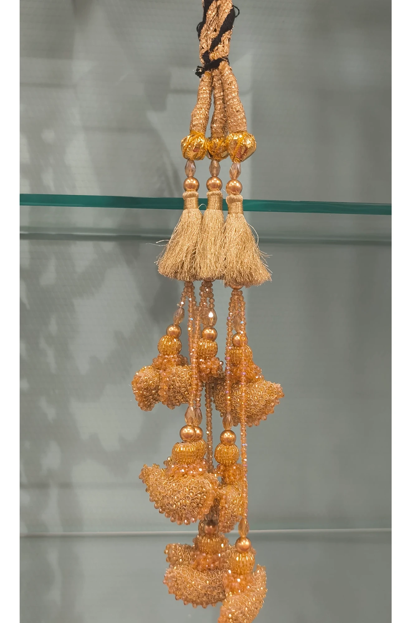 SAZIA GOLDEN CRYSTAL PARANDHA