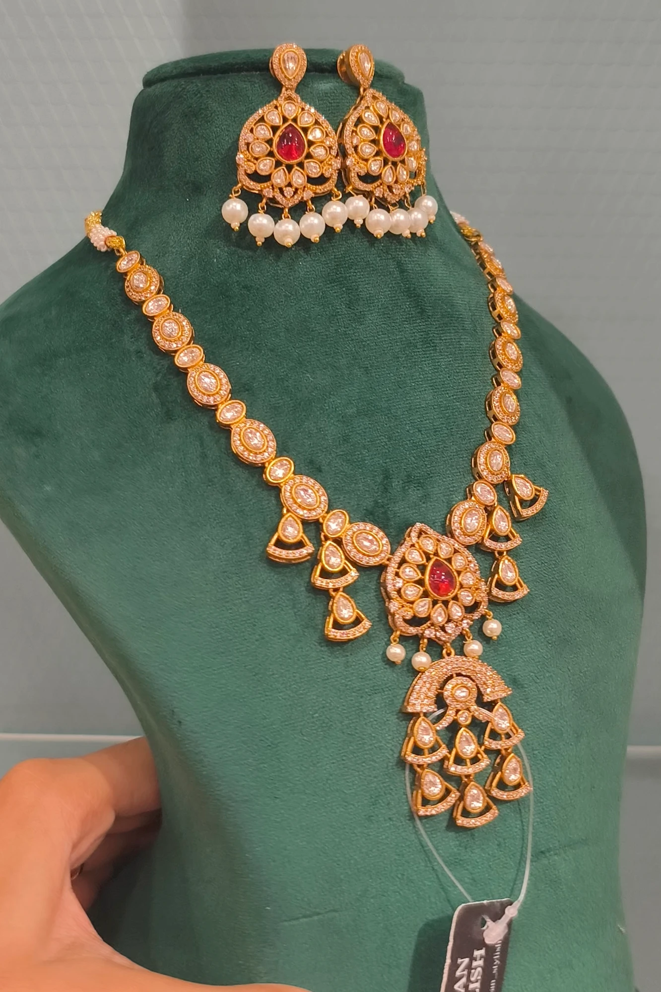ZYNAH MOISSANITE RED NECKLACE AND EARRINGS