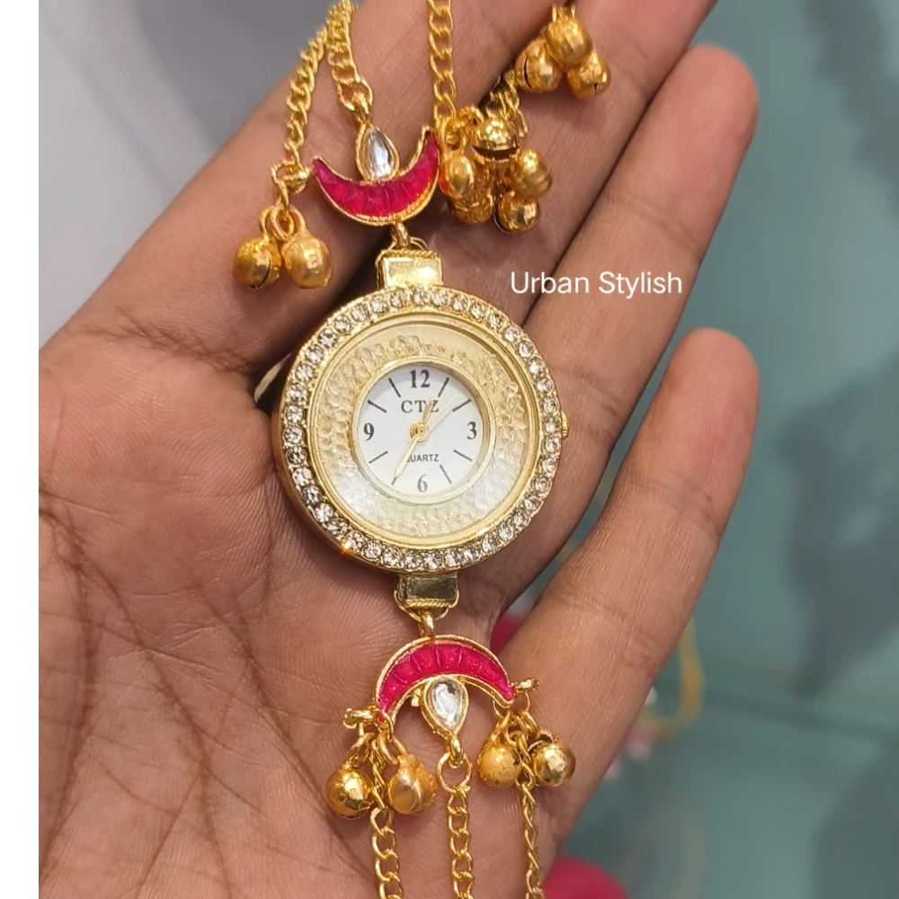 NAURA KASHMIRI WATCH