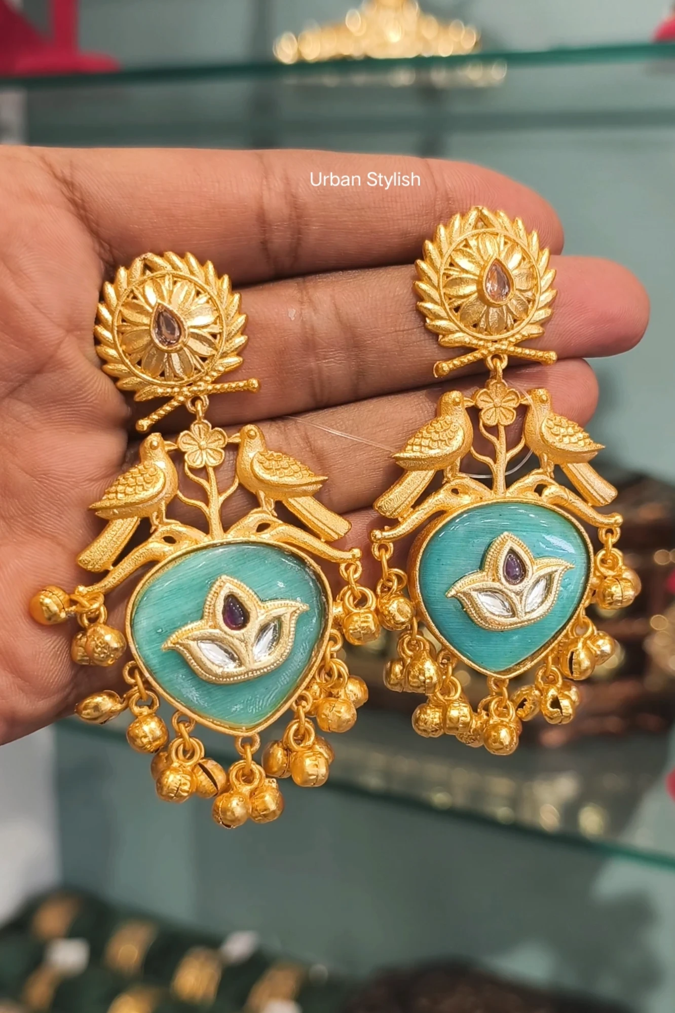 INAYA KASMIRI EARRINGS