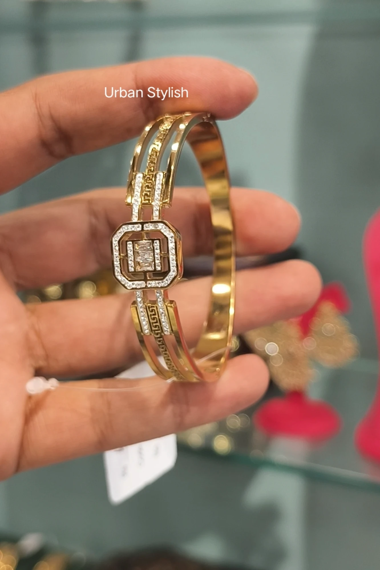 ISHRAQ STAINLESS STEEL ADJUSTABLE BRACELET