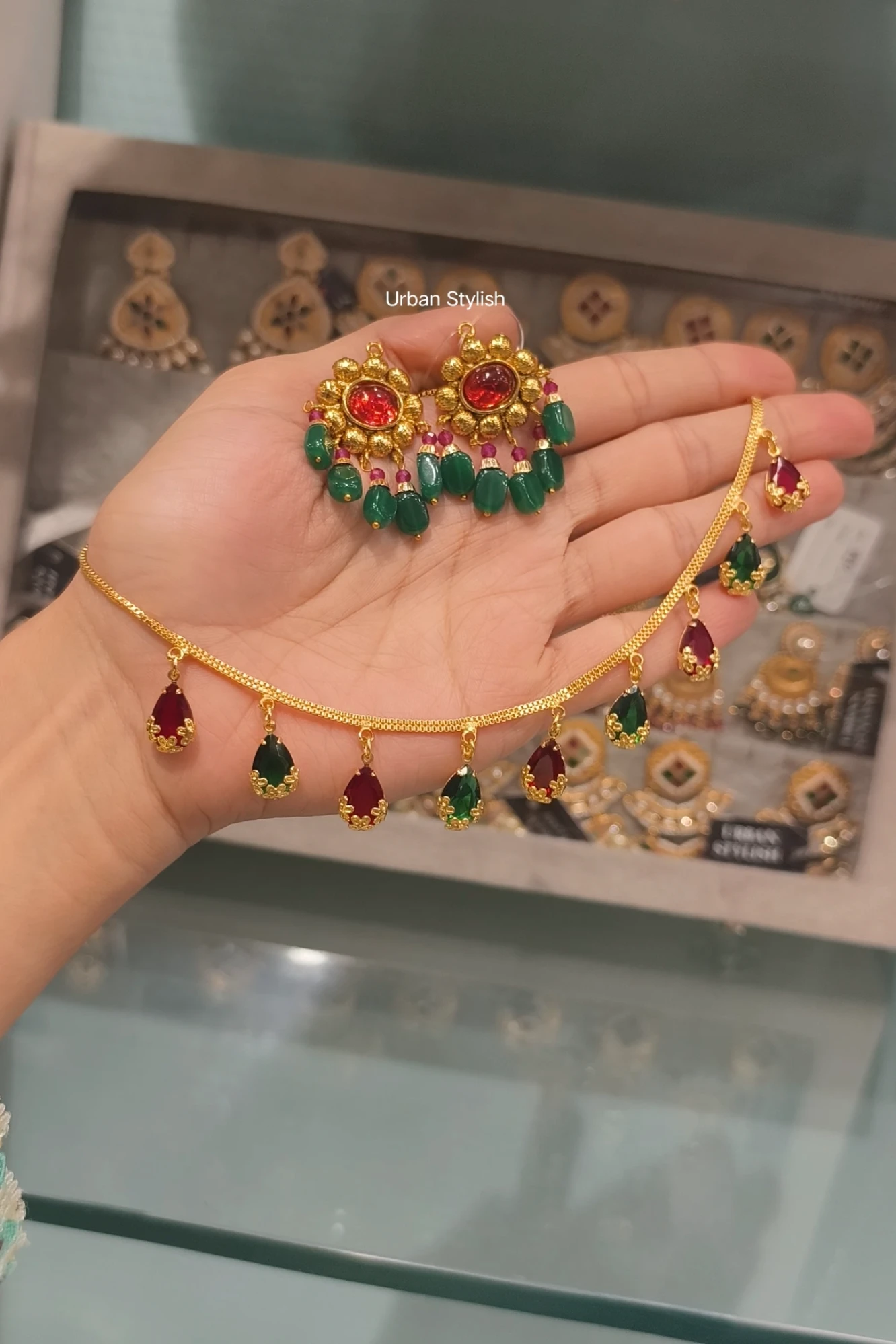SAFA GREEN ELEGANCE