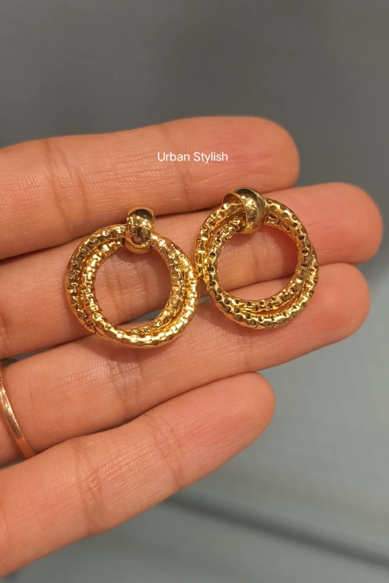 AZIAN STAINLESS STEEL EARRINGS