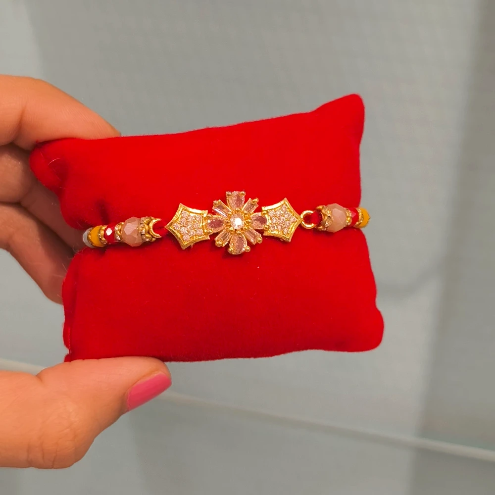 FLOWER CUSHION RAKHI