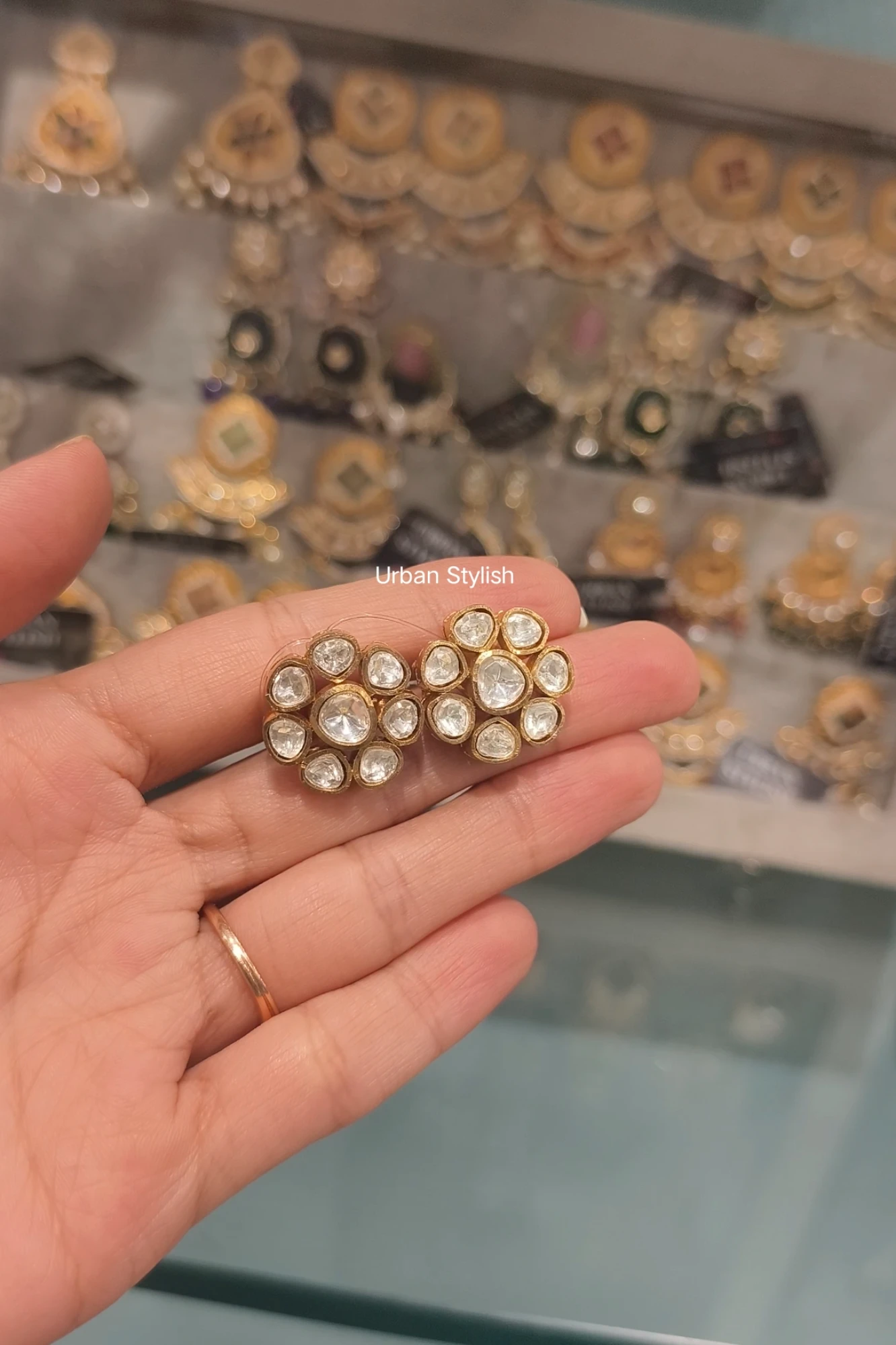 ZOYA MOSSIONITE STUDS