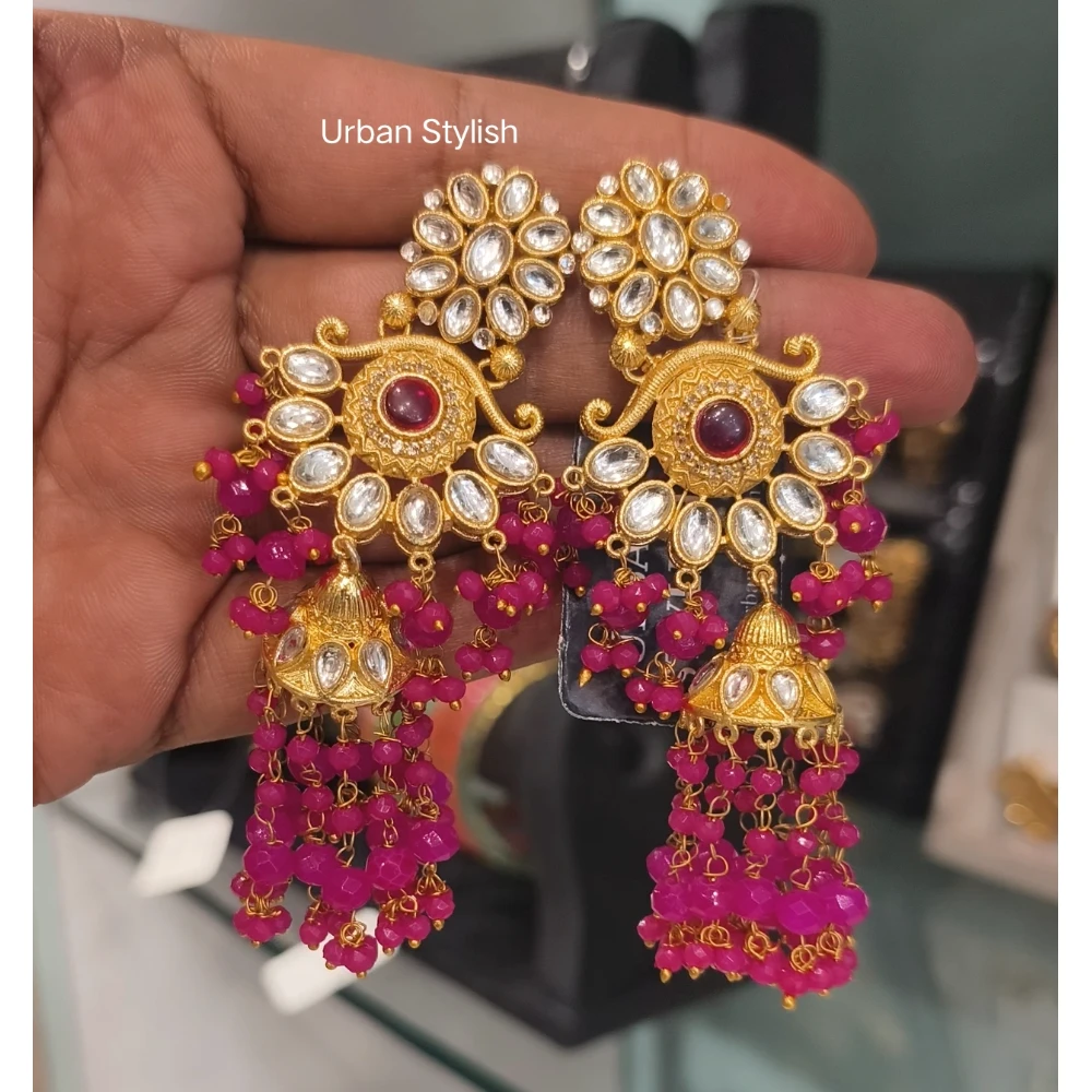 AFSANA WHITE MAGENTA EARRINGS