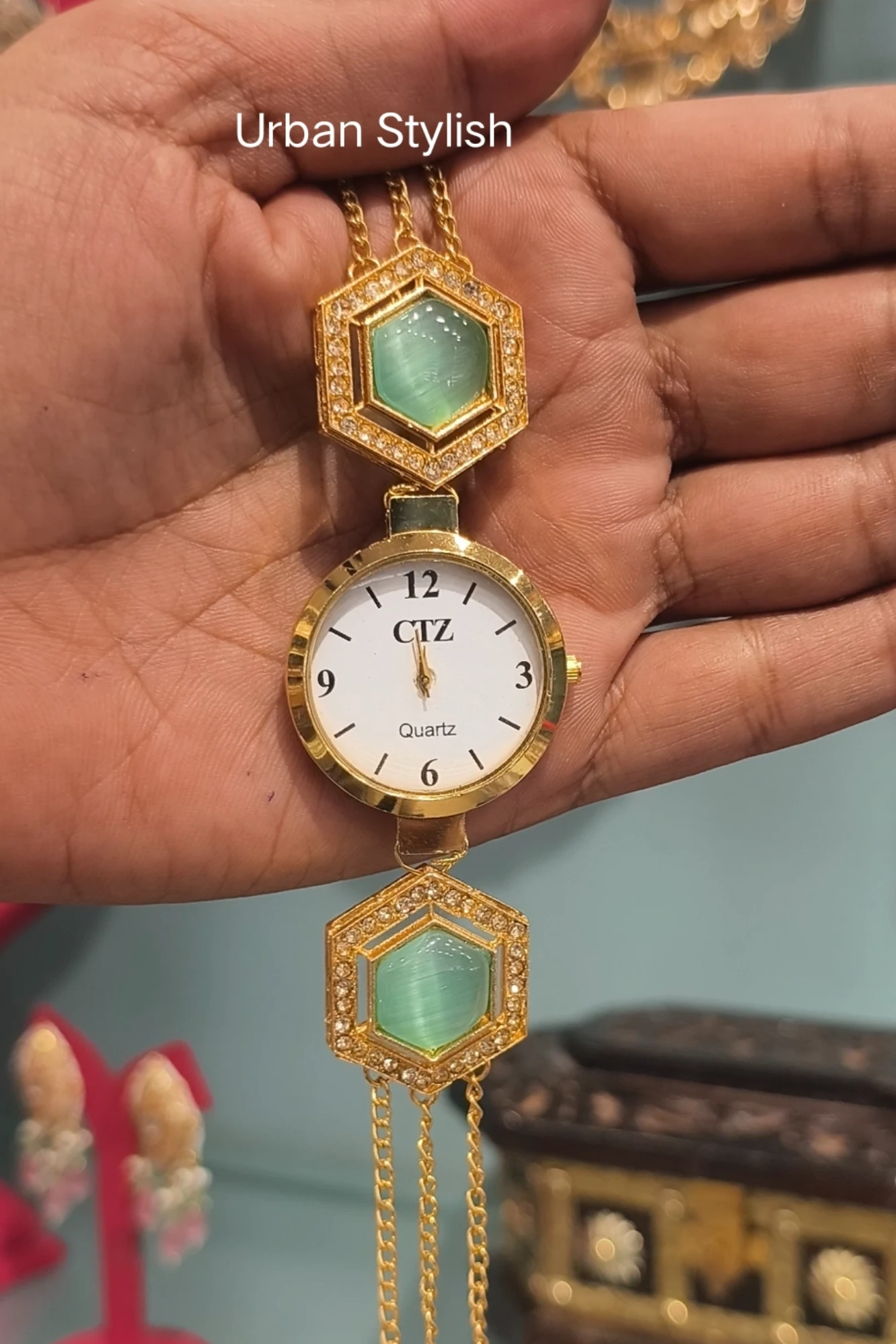 JANNAH KASHMIRI WATCH