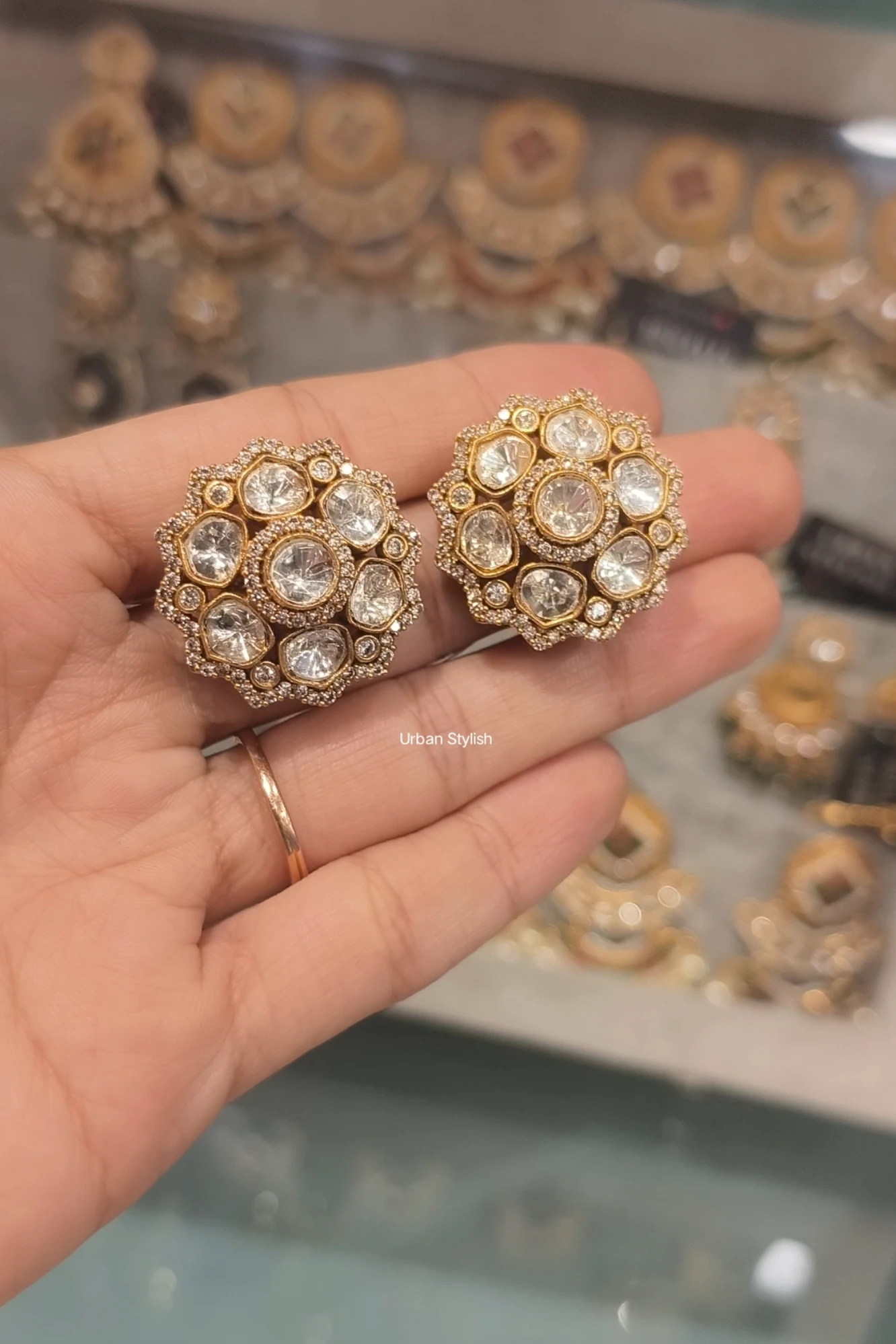 ZAHRA MOSSIONITE STUDS