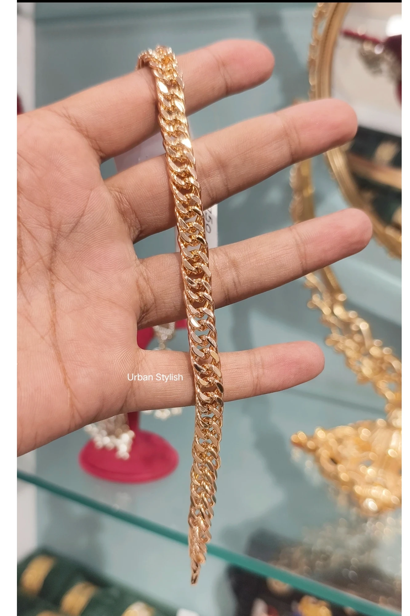 GOLDEN CROWN BRACLATE FOR MAN'S (16A)