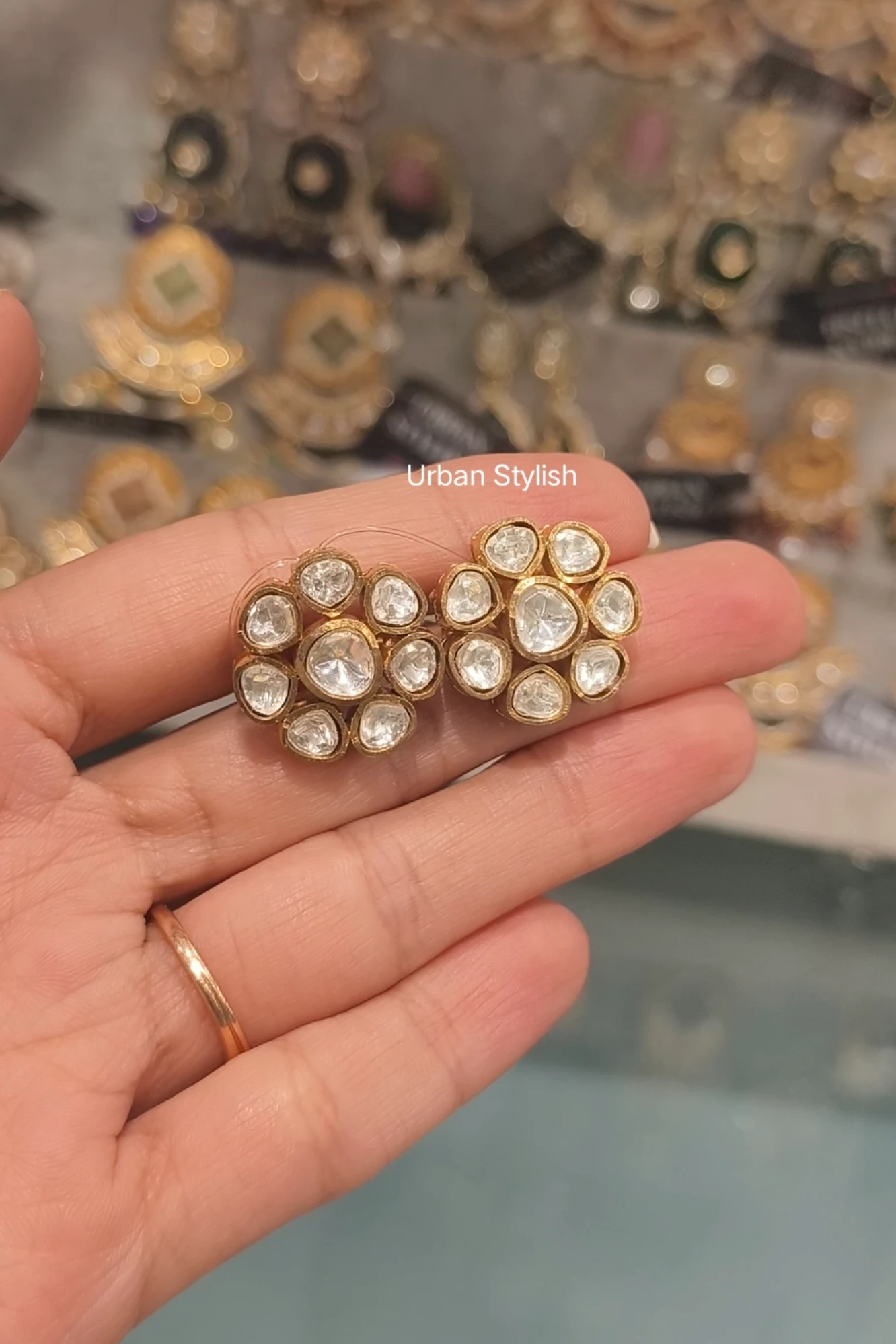 ZOYA MOSSIONITE STUDS