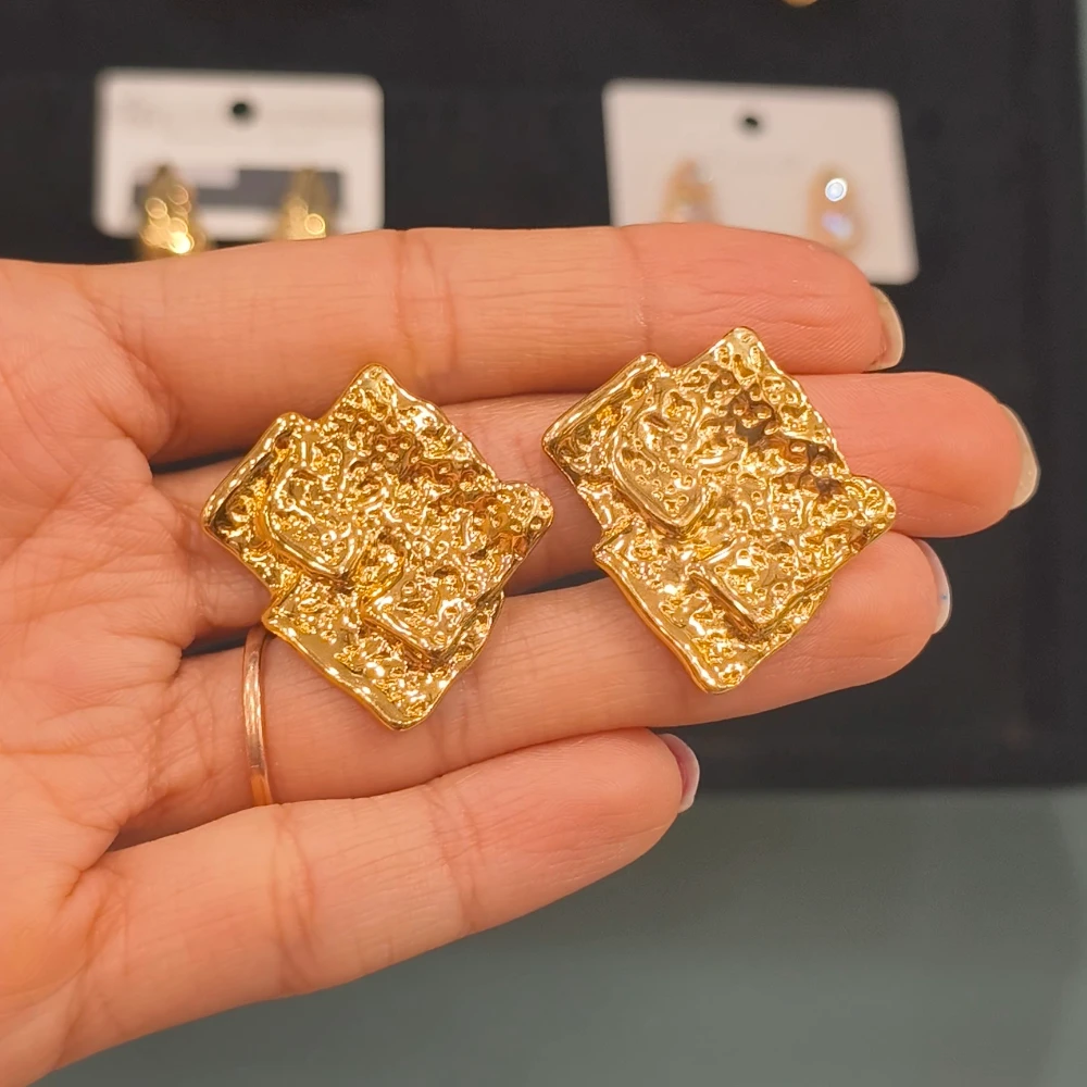 STAINLESS STEEL NACHO EARRINGS