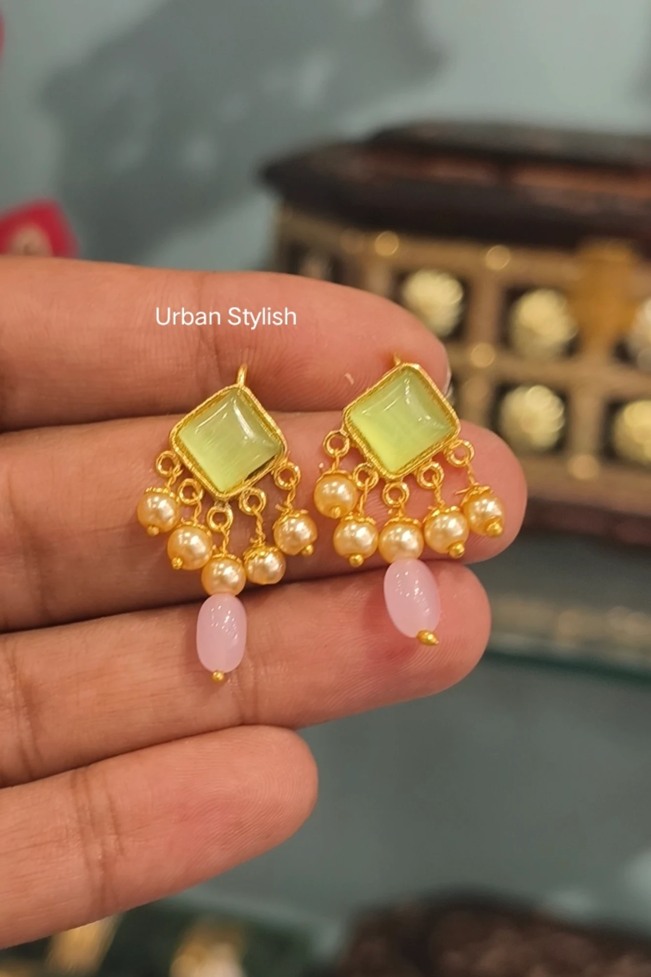 AZIZ SMALL GOLD LOOK EARRINGS