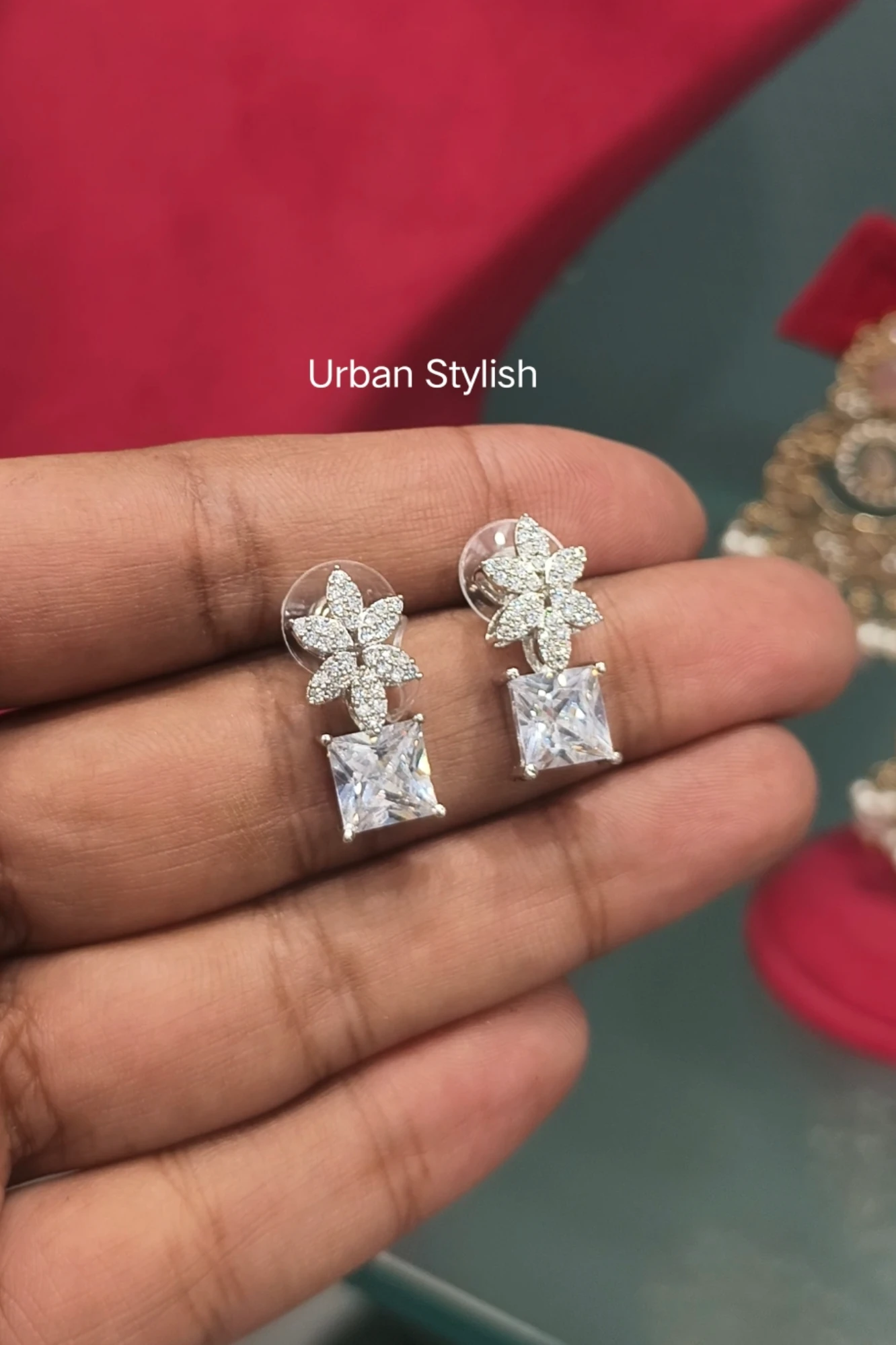 MUMTAJ WHITE AD EARRINGS (A7)
