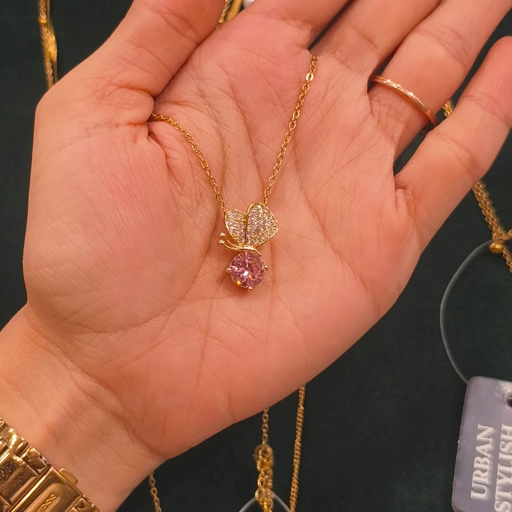 CUTE PINK PENDENT CHAIN
