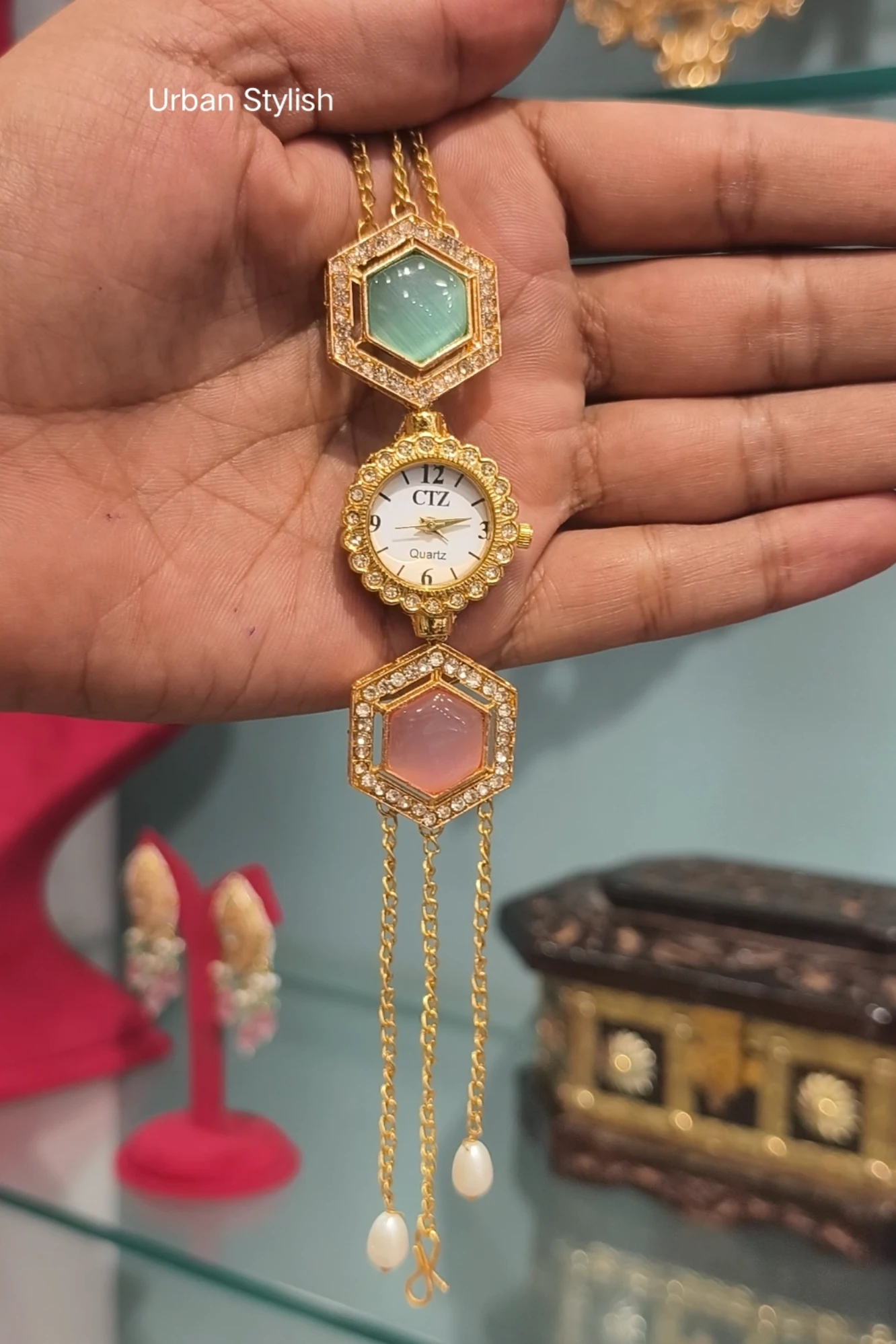 NOOR KASHMIRI WATCH