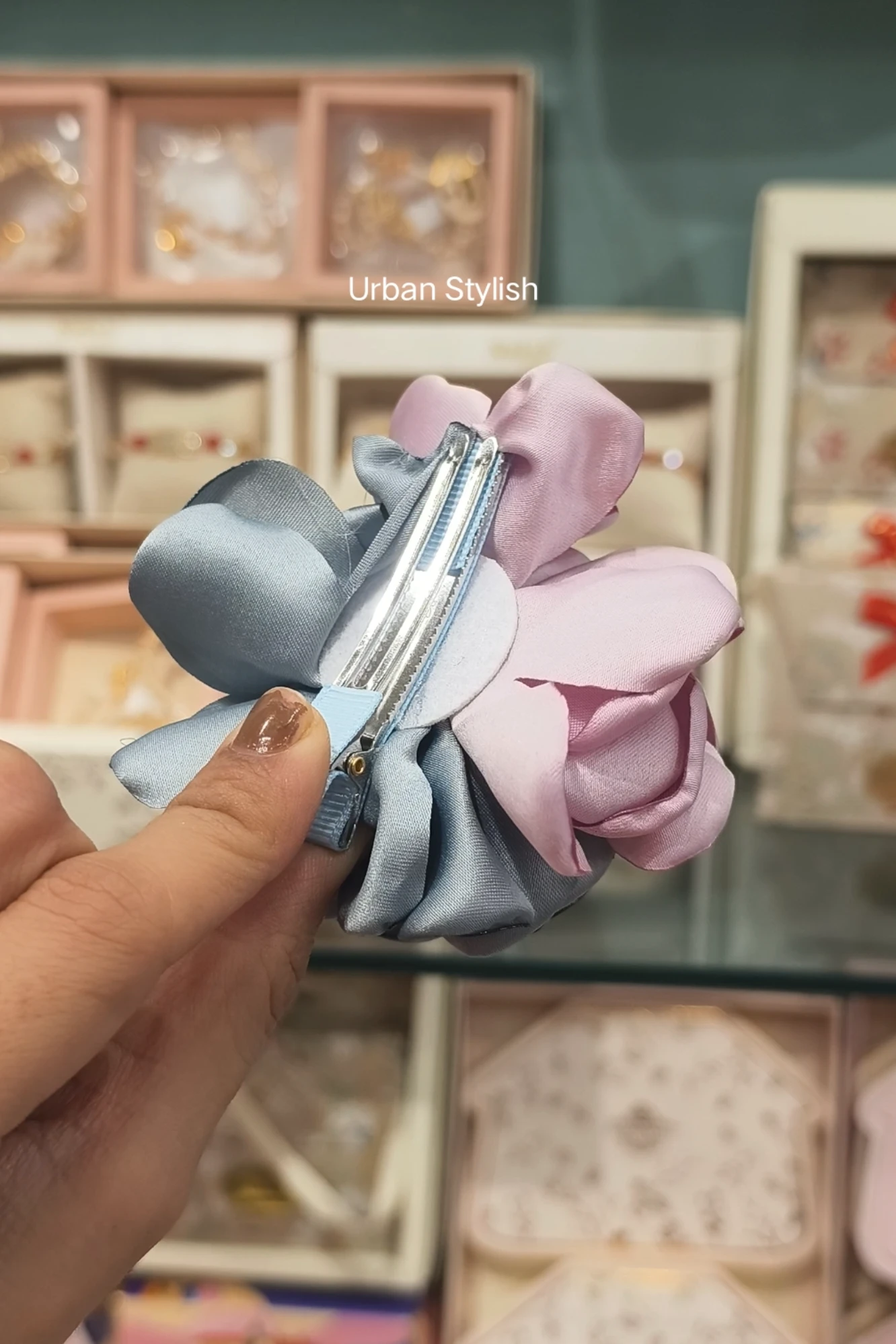 ROSE THREE COLOURS HAIR BOW (A18)